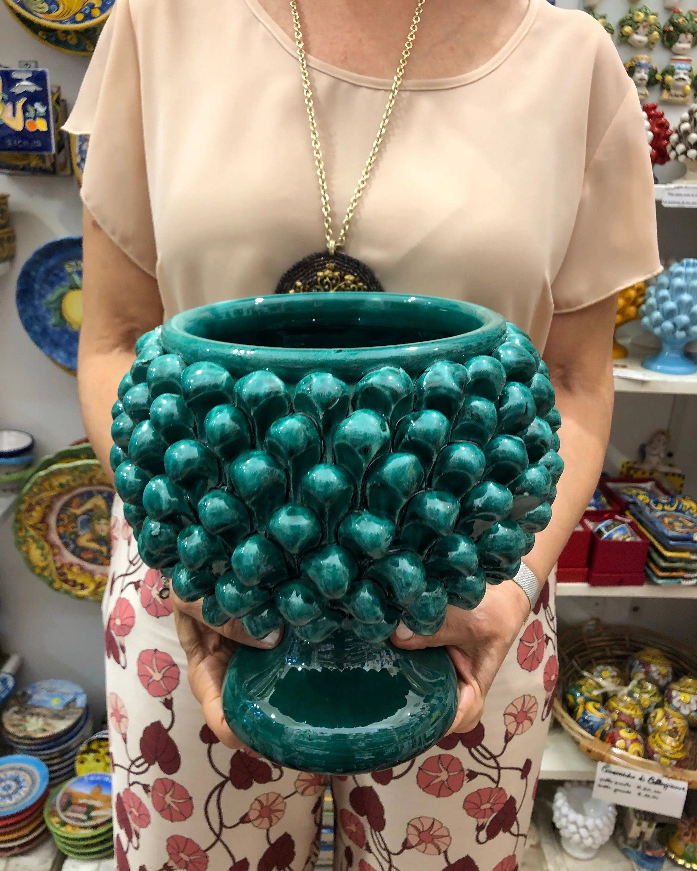 Portavaso Mezza Pigna Ceramica Caltagirone cm H.20 L.20 Artigianale Verde Cristallo DD CERAMICHE SICILIANE