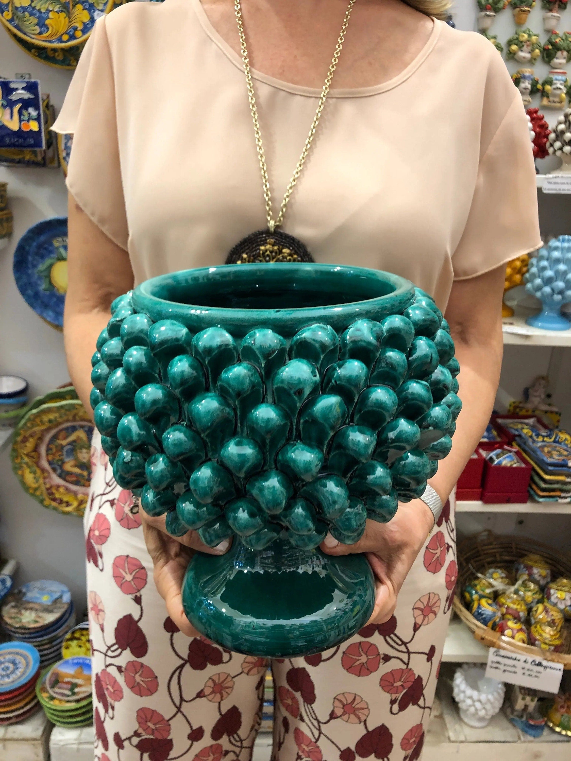 Portavaso Mezza Pigna Ceramica Caltagirone cm H.20 L.20 Artigianale Verde Cristallo DD CERAMICHE SICILIANE