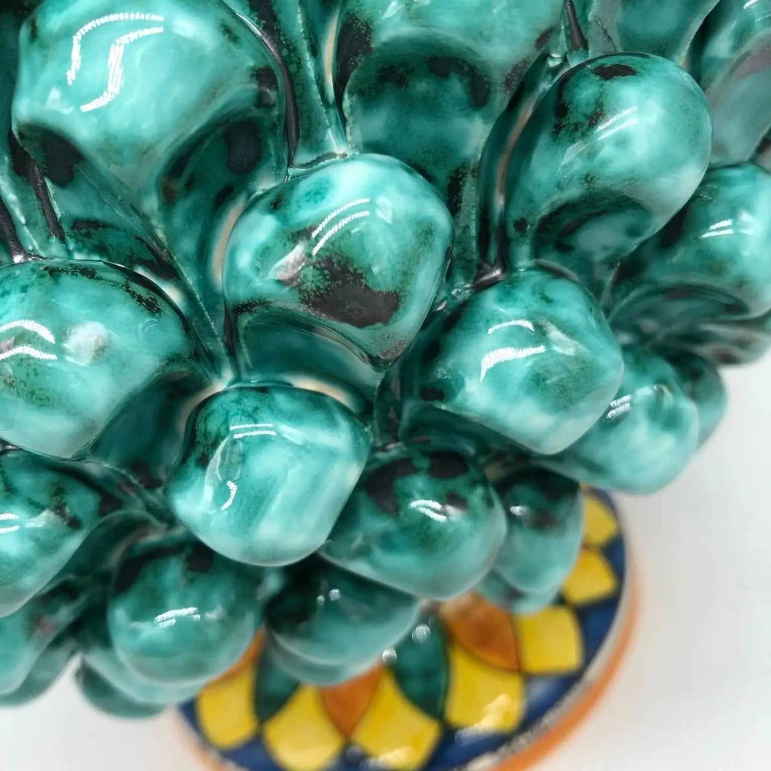 Portavaso Mezza Pigna Ceramica Caltagirone cm H.25 L.25 Artigianale Verde Acqua Base Decorata - DD CERAMICHE SICILIANE