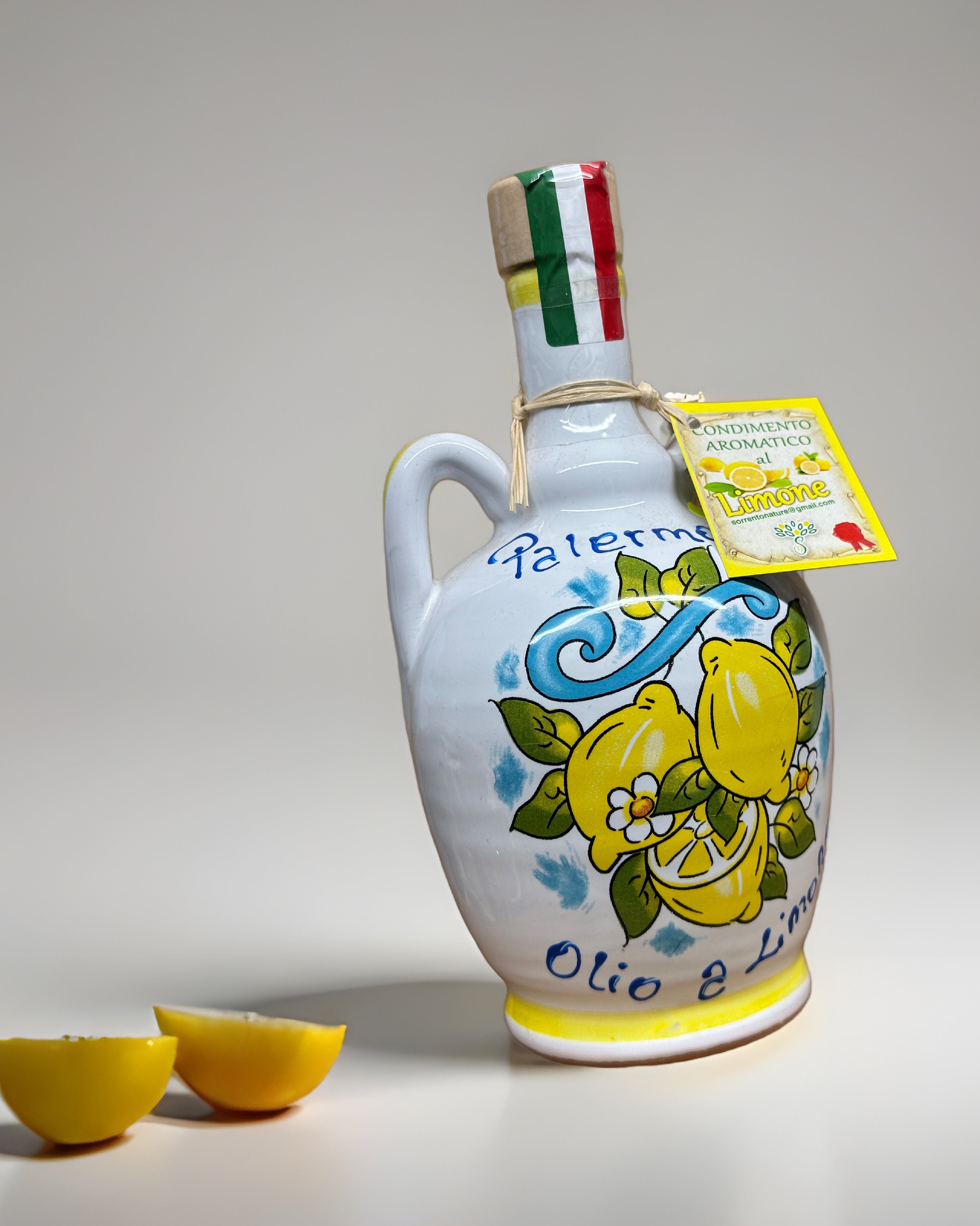 Oliera con Olio Aromatico Limone Decorata a mano 19x10cm Ceramica Caltagirone - OGGETTISTICA