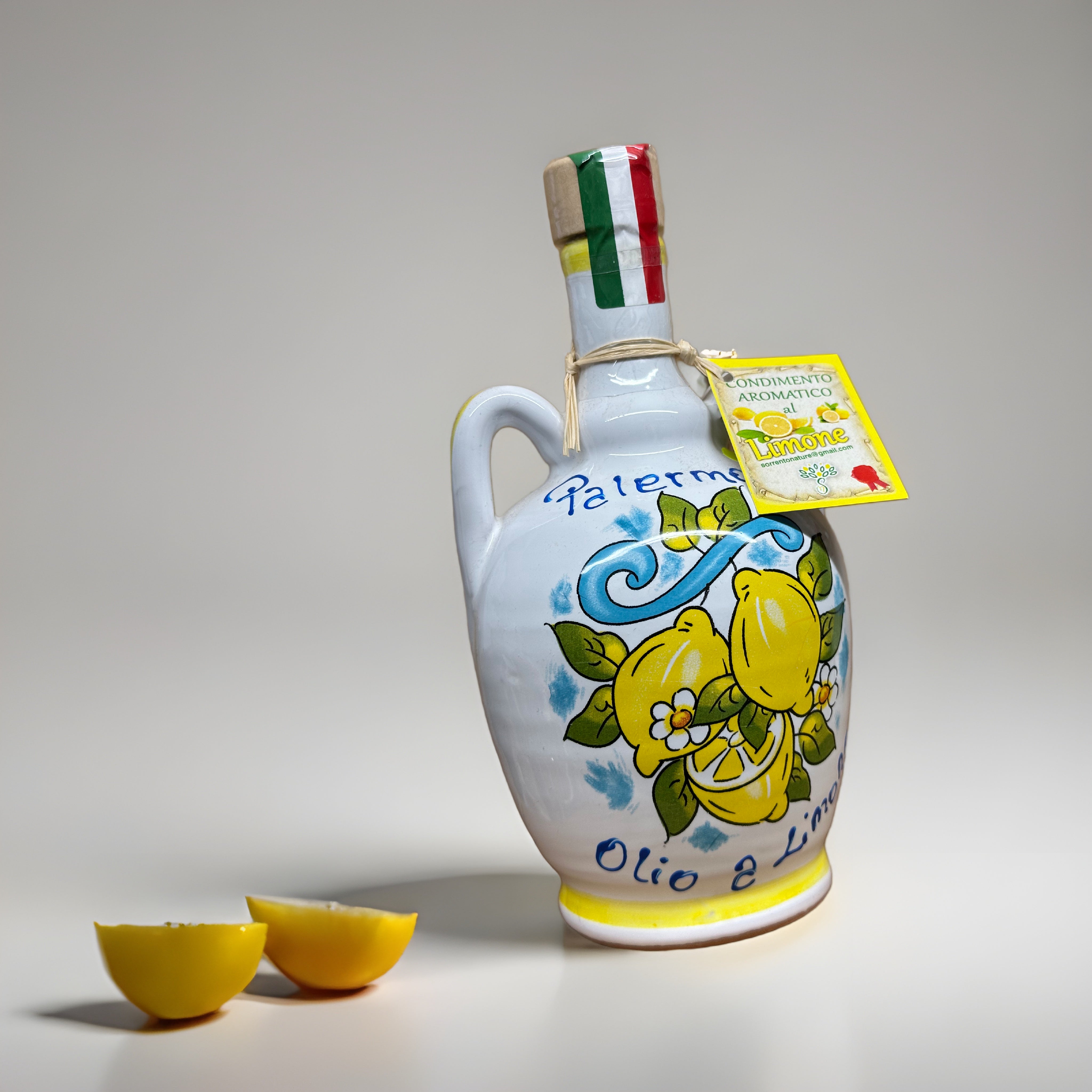 Oliera con Olio Aromatico Limone Decorata a mano 19x10cm Ceramica Caltagirone - OGGETTISTICA