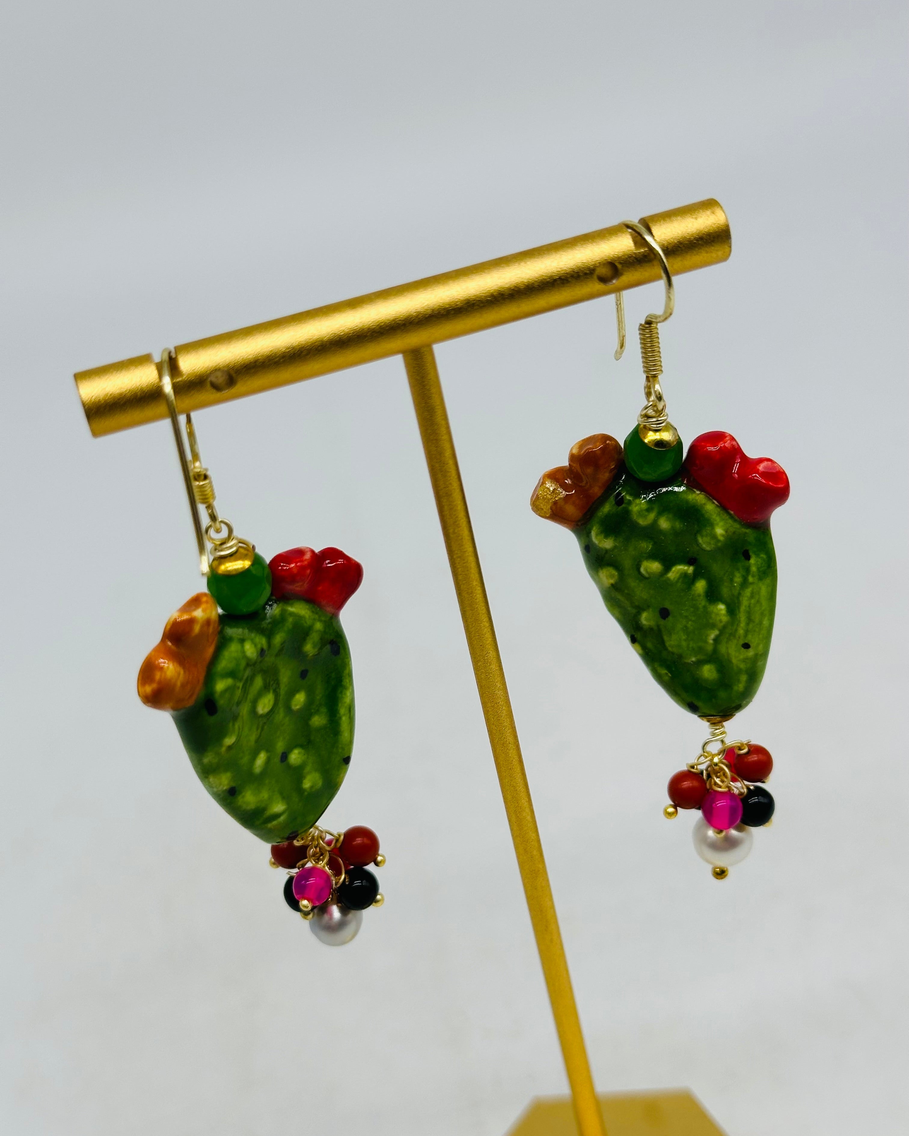 Orecchini Artigianali Fichi d’India in Ceramica di Caltagirone pietre varie V.1 - ORECCHINI