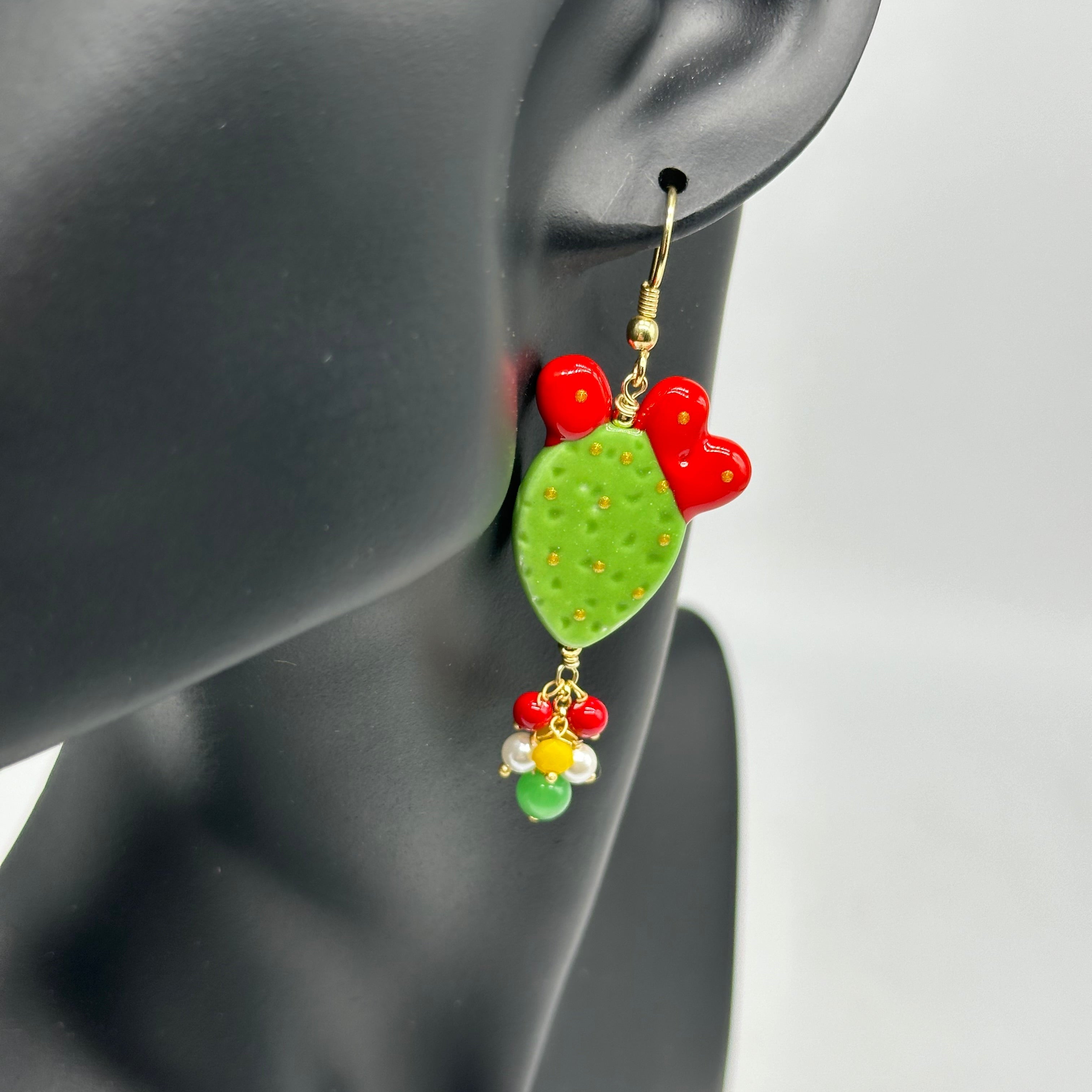 Orecchini Artigianali Fichi d’India in Ceramica di Caltagirone pietre varie V.3 Verde - ORECCHINI