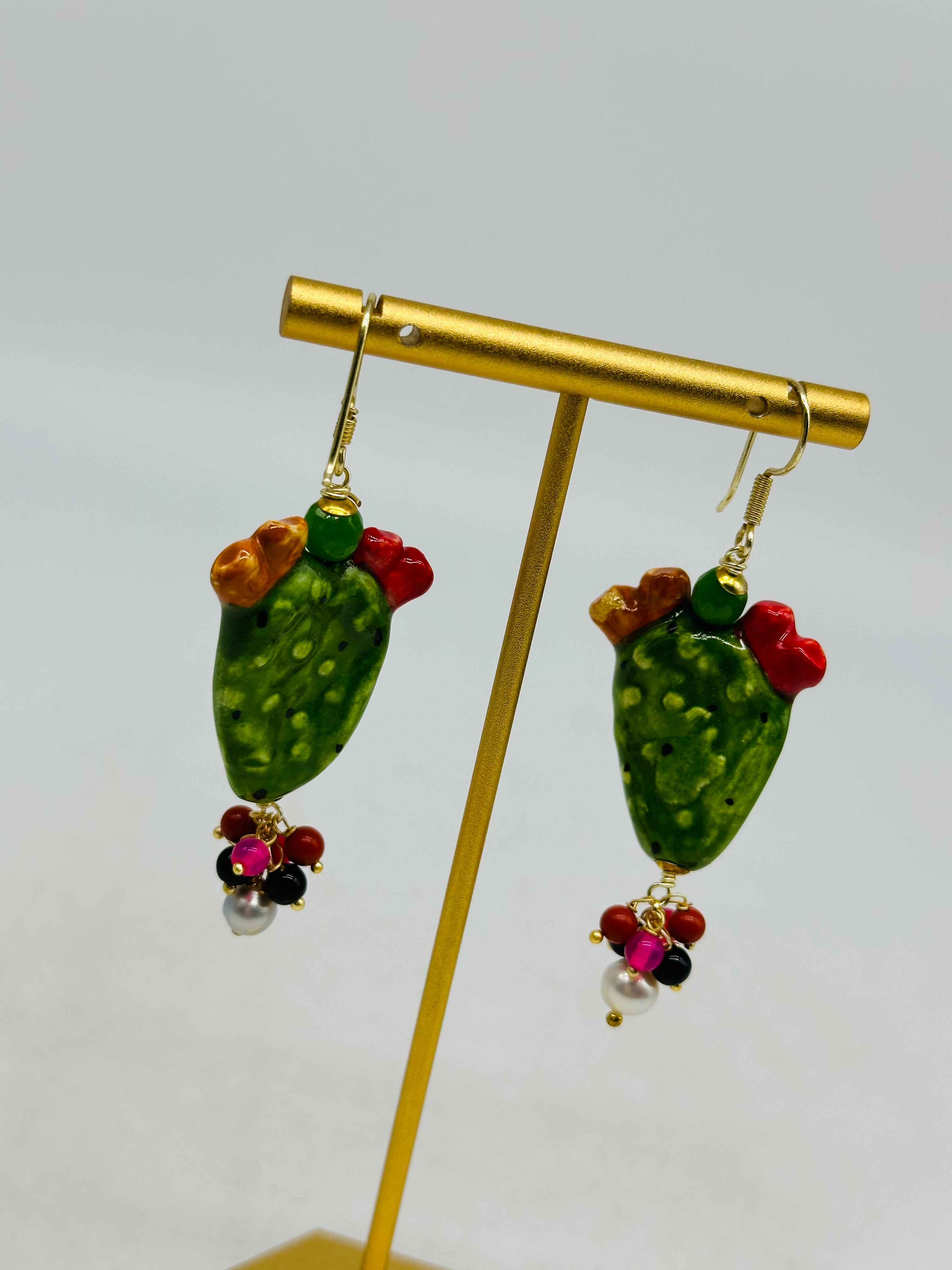 Orecchini Artigianali Fichi d’India in Ceramica di Caltagirone pietre varie V.1 - ORECCHINI