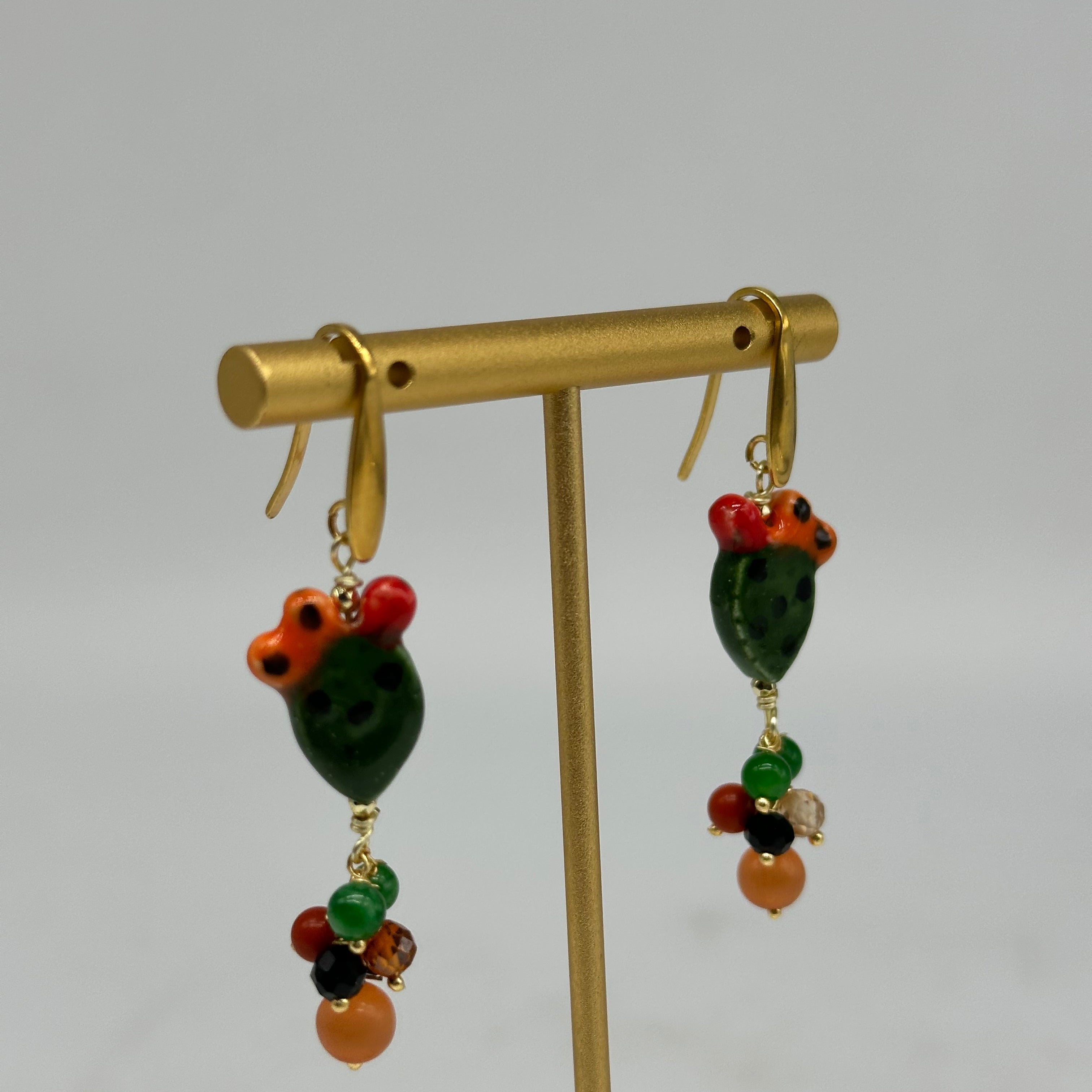 Orecchini Artigianali Fichi d’India in Ceramica di Caltagirone pietre varie V.4 - ORECCHINI