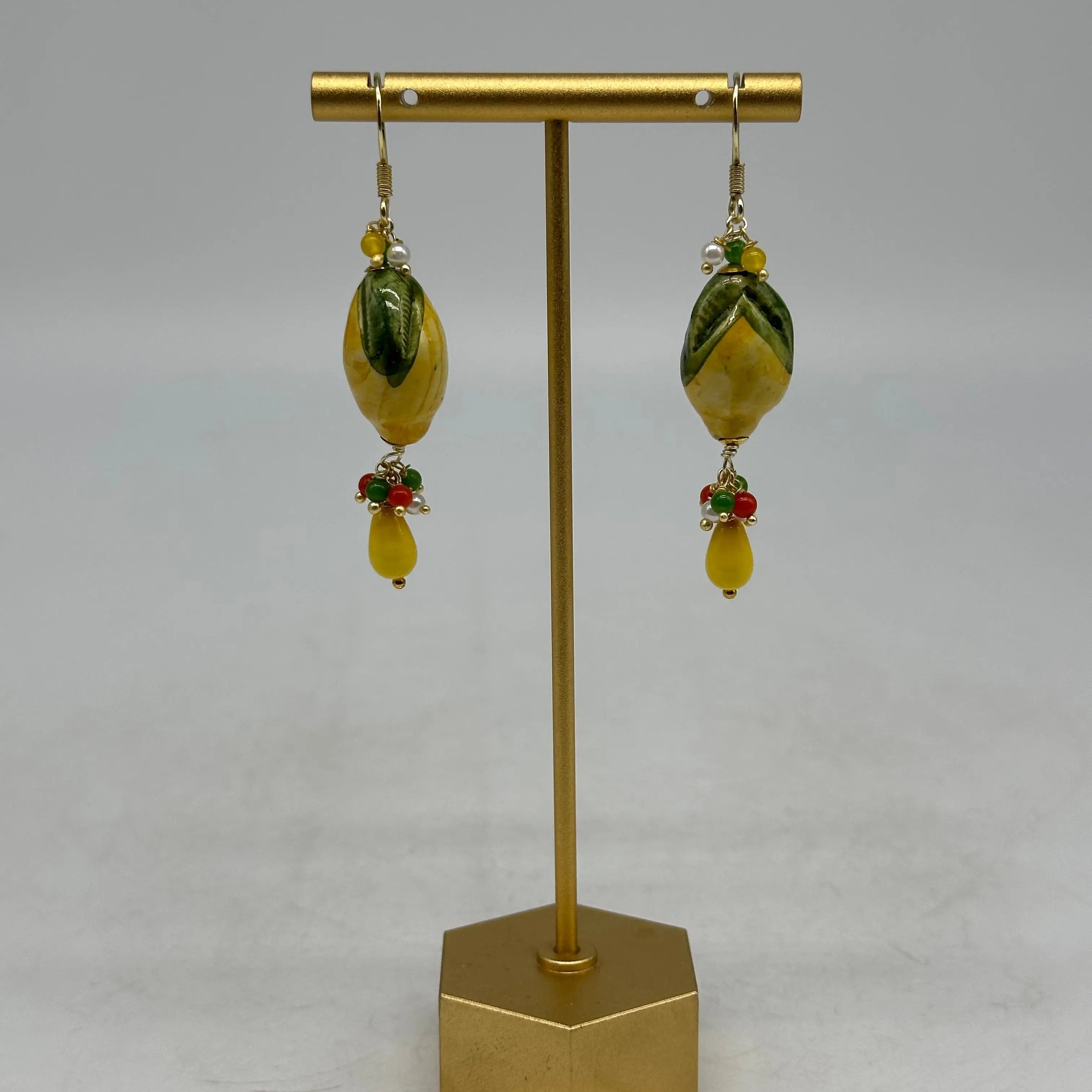 Orecchini Artigianali Limoni in Ceramica di Caltagirone, pietre e corallo V.3 DD CERAMICHE SICILIANE