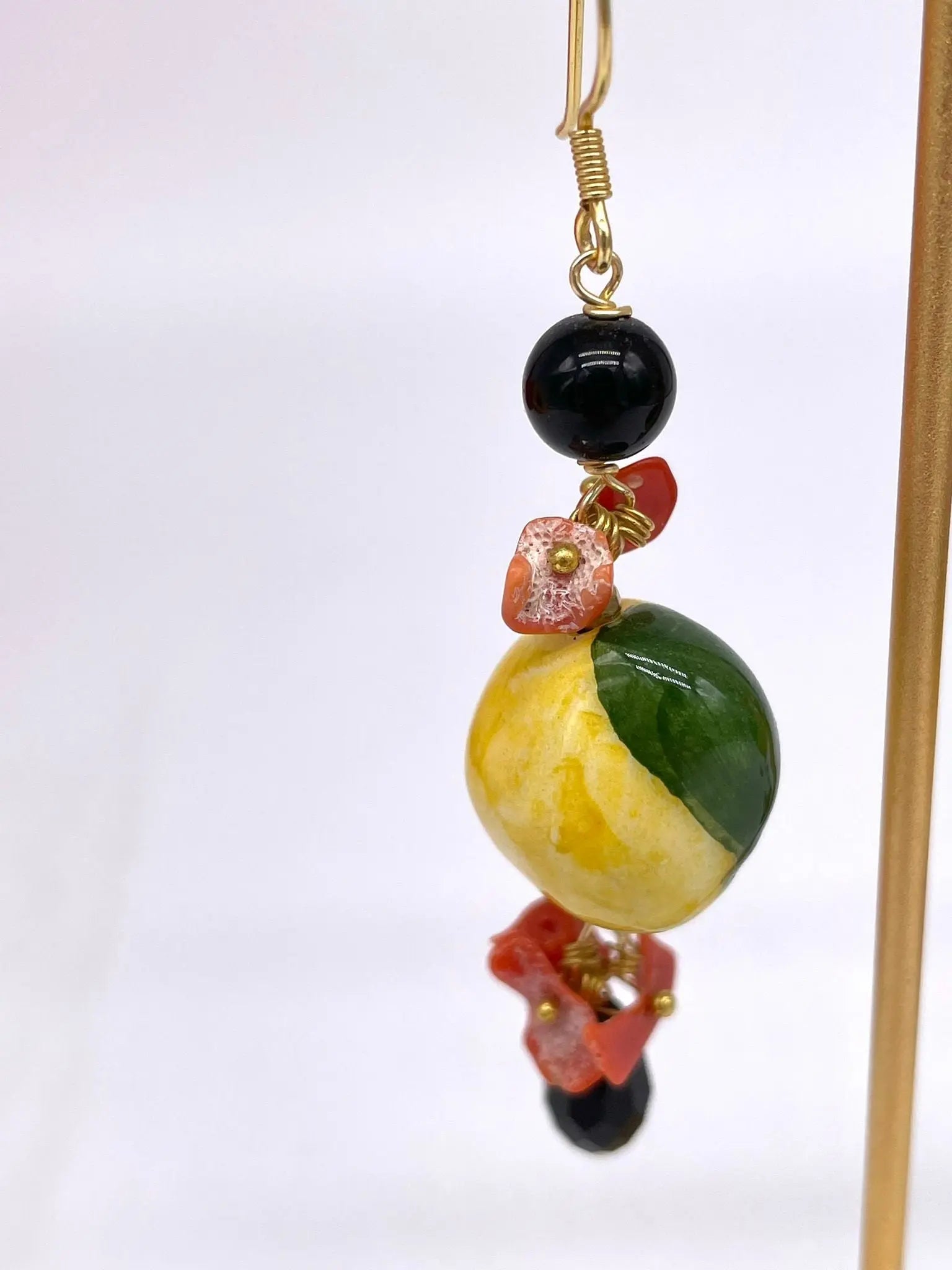 Orecchini Artigianali Limoni in Ceramica di Caltagirone, pietre e corallo - DD CERAMICHE SICILIANE