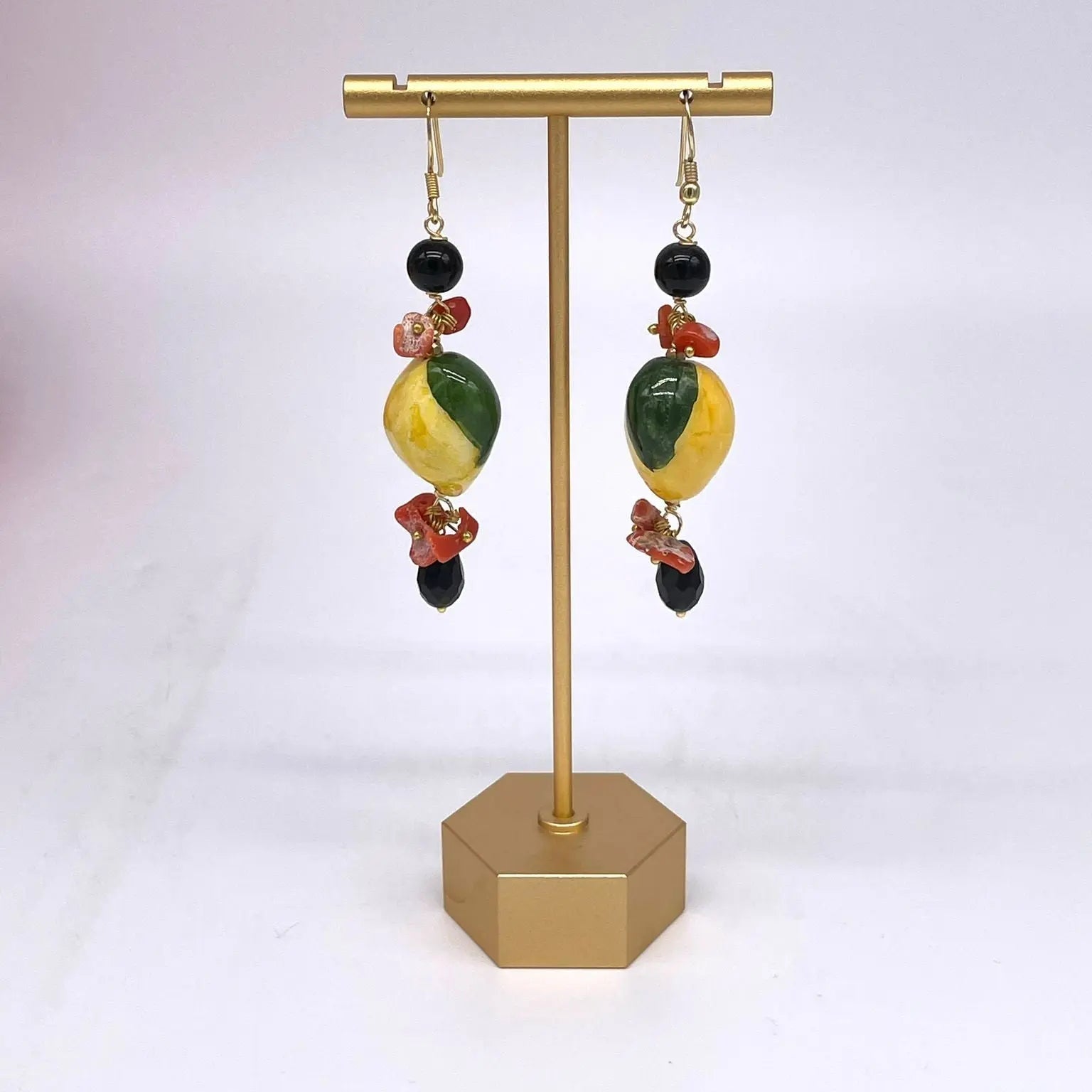 Orecchini Artigianali Limoni in Ceramica di Caltagirone, pietre e corallo - DD CERAMICHE SICILIANE
