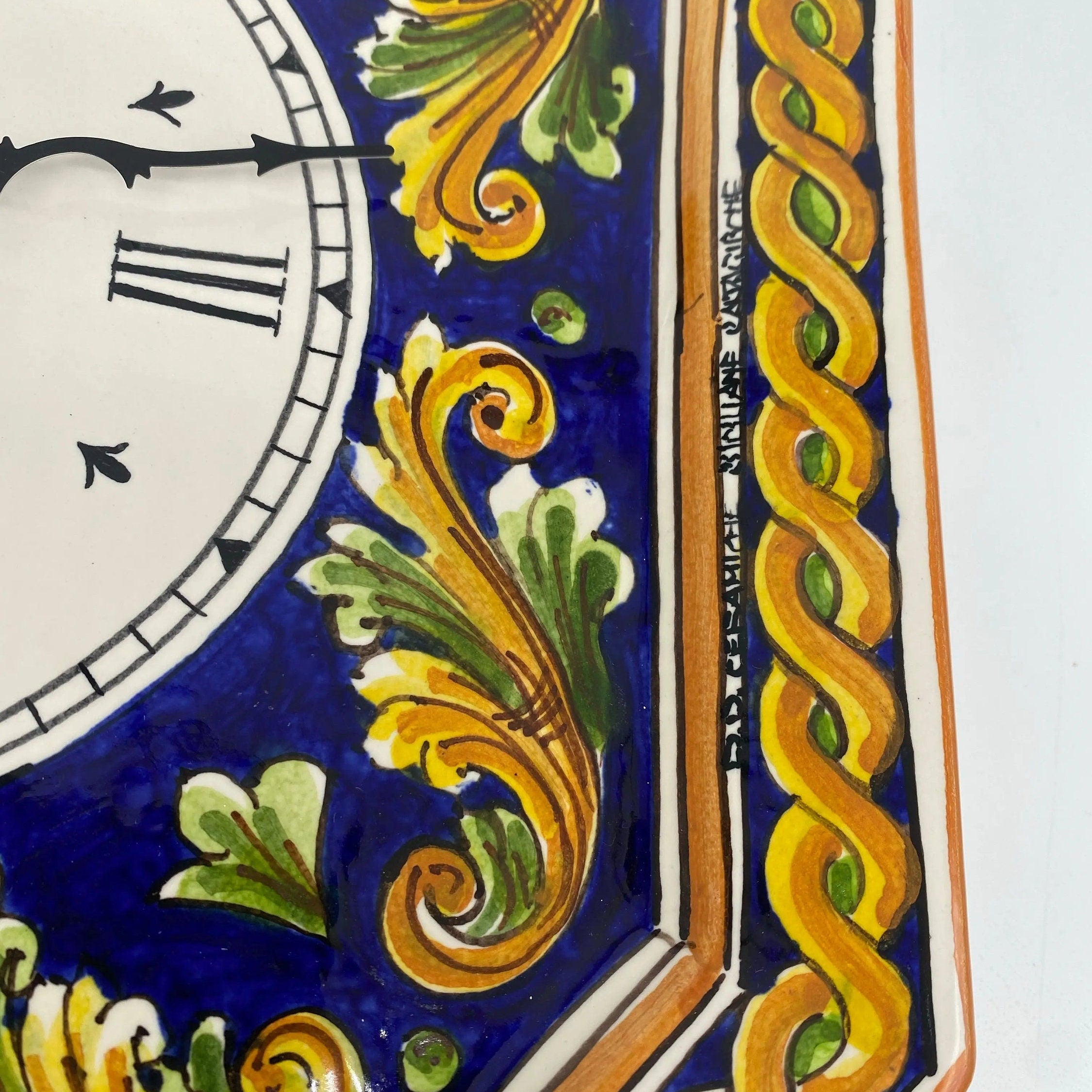 Orologio da Parete Ceramica Caltagirone Ottagonale dipinto a mano cm 32 Decoro n.2 DD CERAMICHE SICILIANE