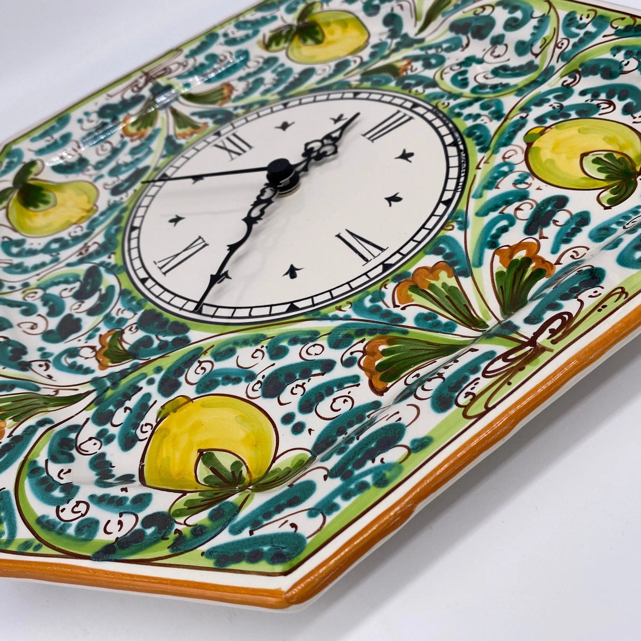 Orologio da Parete Ceramica Caltagirone Ottagonale dipinto a mano cm 32 Decoro n.3 DD CERAMICHE SICILIANE