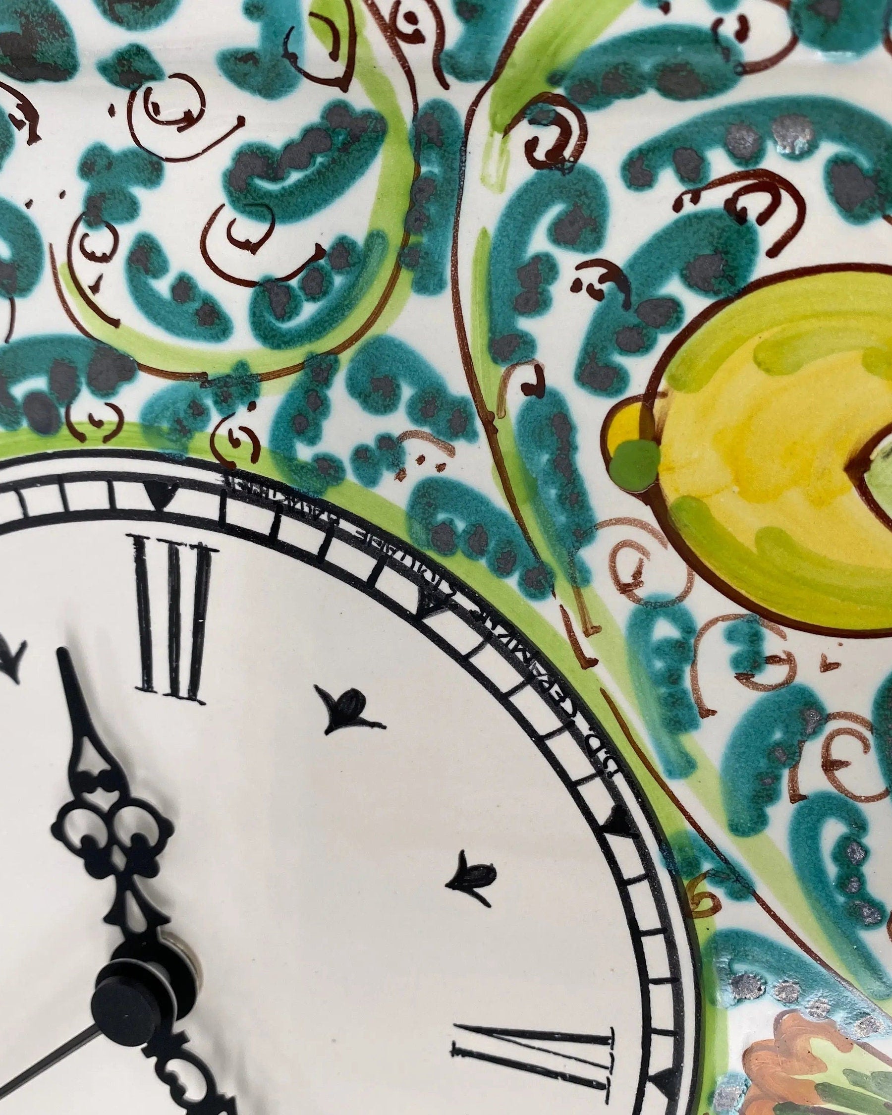 Orologio da Parete Ceramica Caltagirone Ottagonale dipinto a mano cm 32 Decoro n.3 DD CERAMICHE SICILIANE