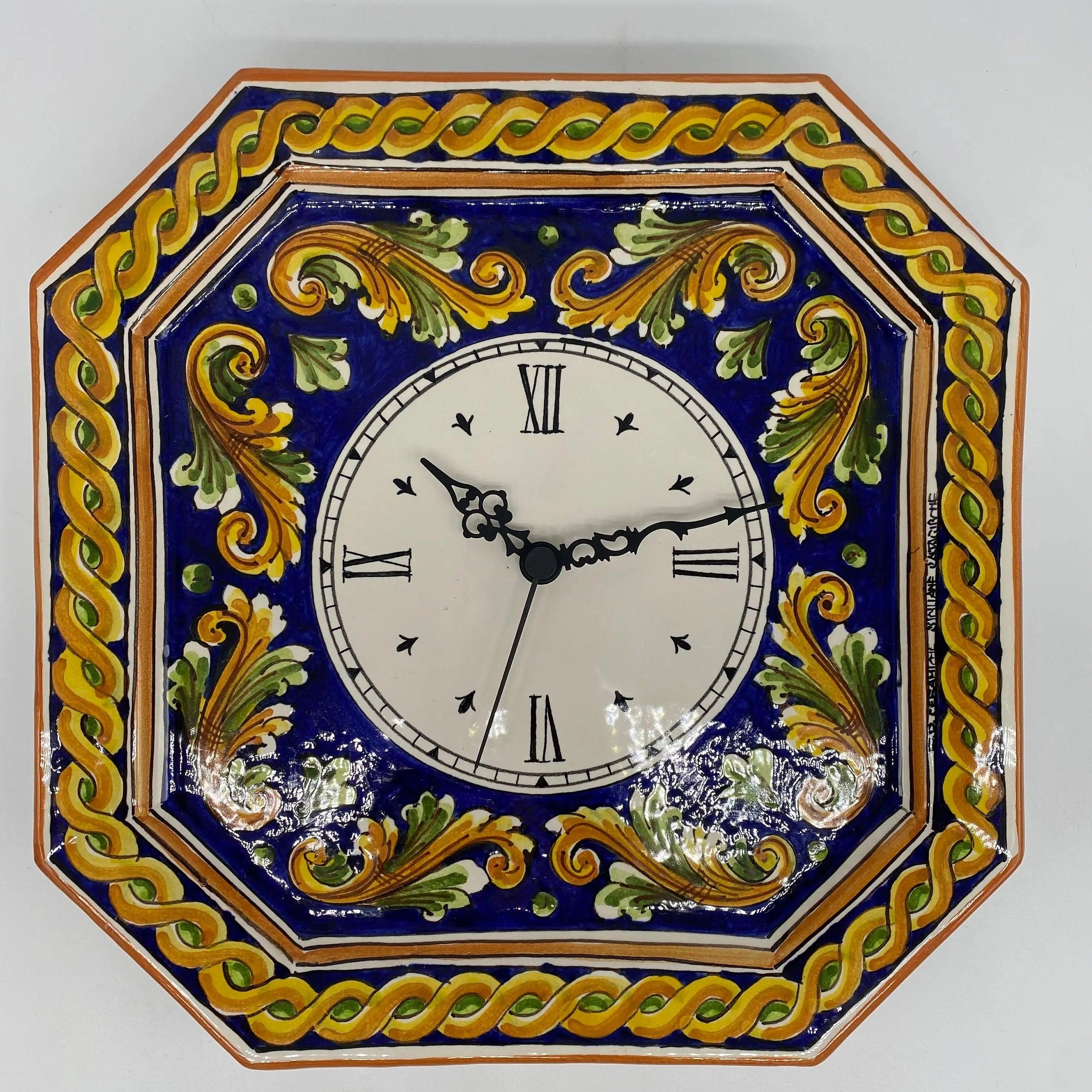 Orologio da Parete Ceramica Caltagirone Ottagonale dipinto a mano cm 32 Decoro n.2 DD CERAMICHE SICILIANE