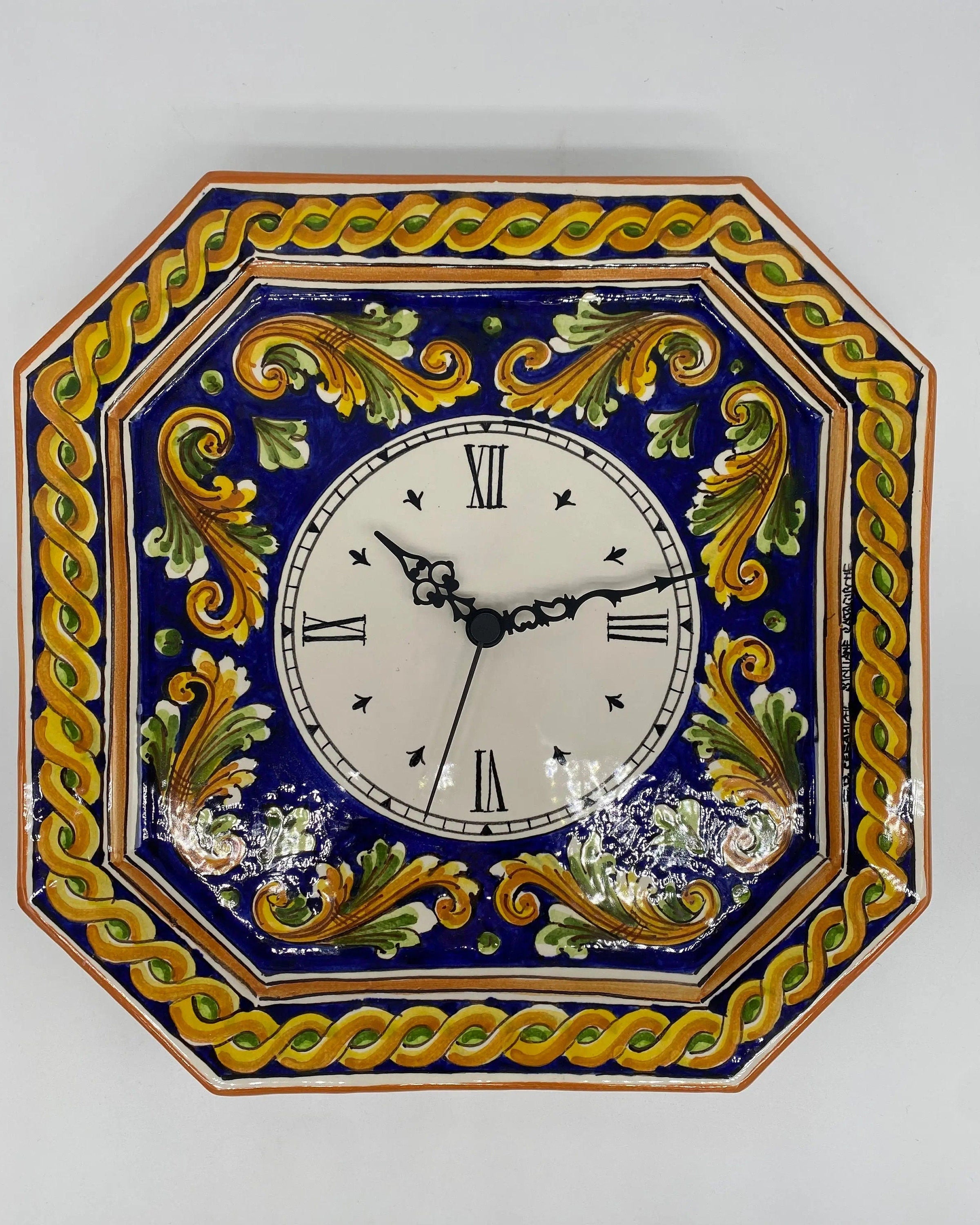 Orologio da Parete Ceramica Caltagirone Ottagonale dipinto a mano cm 32 Decoro n.2 DD CERAMICHE SICILIANE