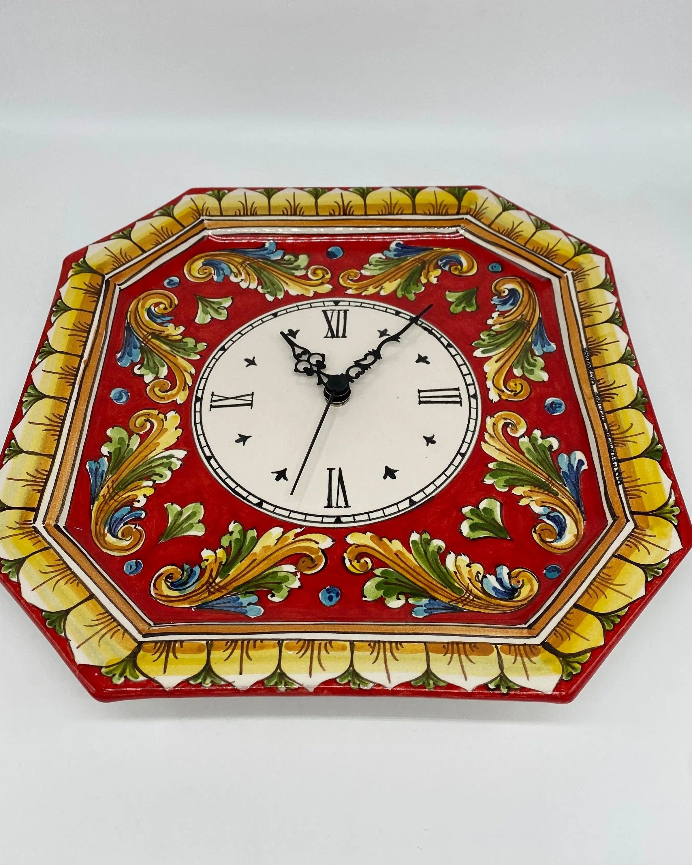 Orologio da Parete Ceramica Caltagirone Ottagonale dipinto a mano cm 32 Decoro n.1 DD CERAMICHE SICILIANE