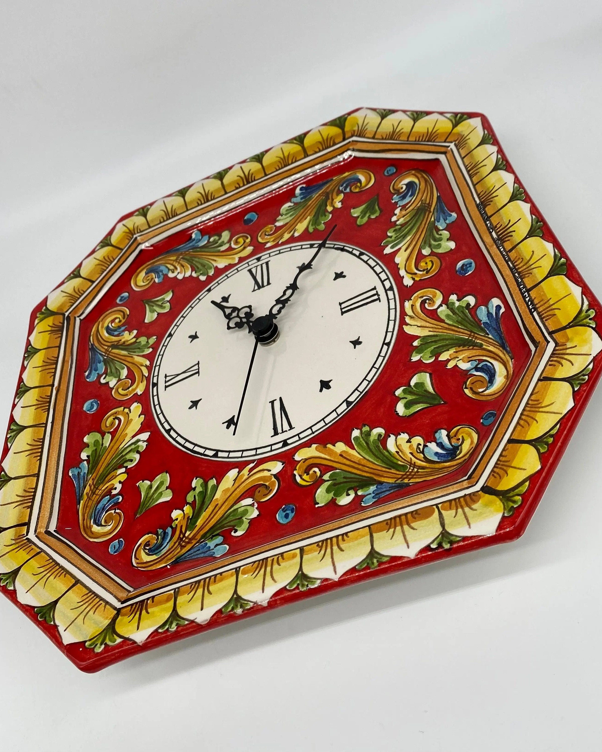 Orologio da Parete Ceramica Caltagirone Ottagonale dipinto a mano cm 32 Decoro n.1 DD CERAMICHE SICILIANE