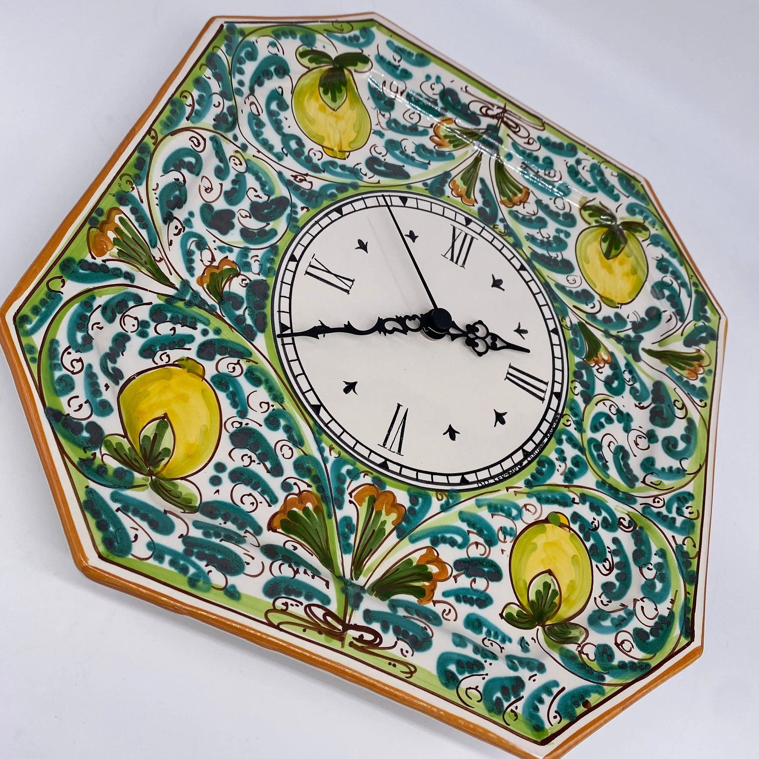 Orologio da Parete Ceramica Caltagirone Ottagonale dipinto a mano cm 32 Decoro n.3 DD CERAMICHE SICILIANE