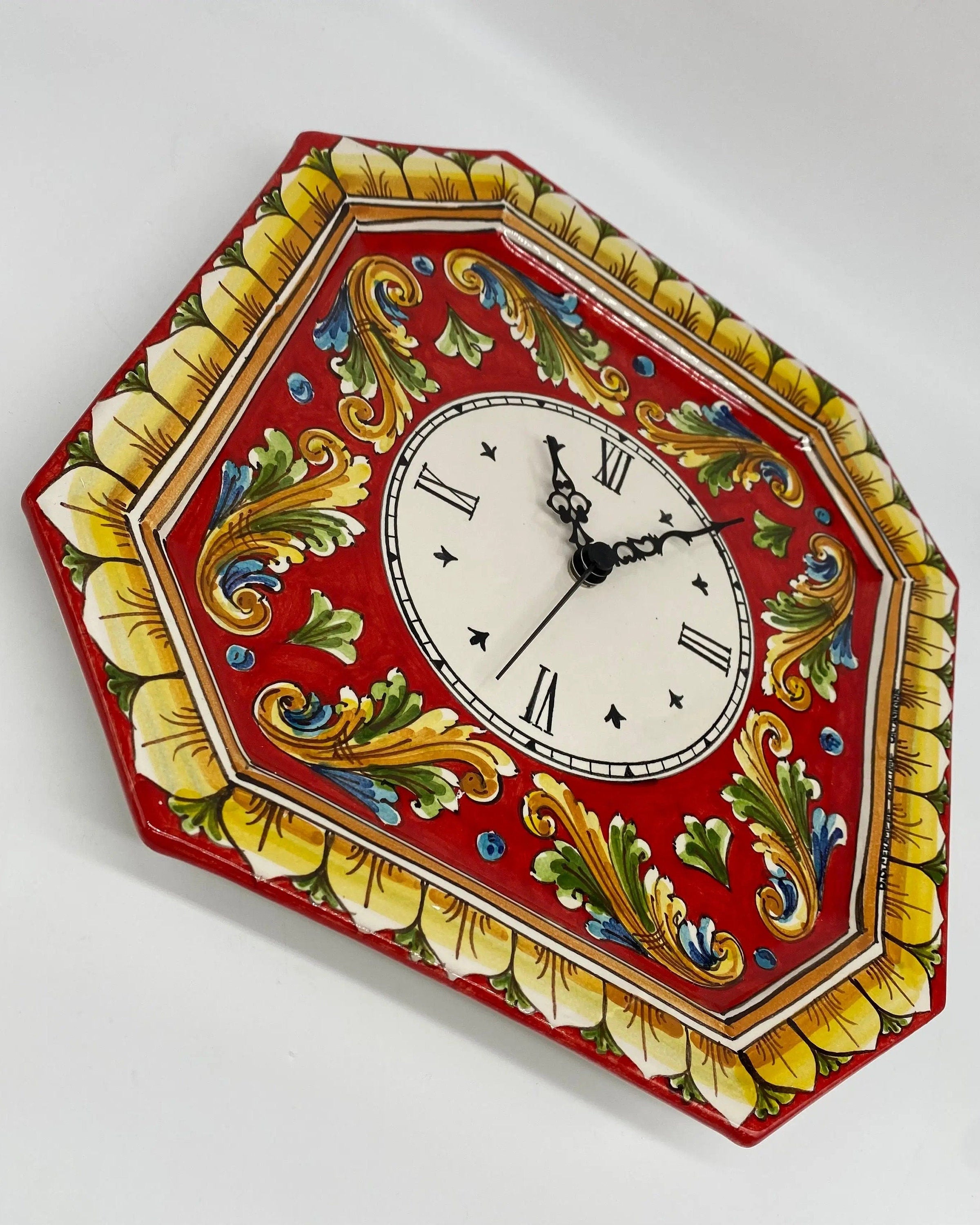 Orologio da Parete Ceramica Caltagirone Ottagonale dipinto a mano cm 32 Decoro n.1 DD CERAMICHE SICILIANE