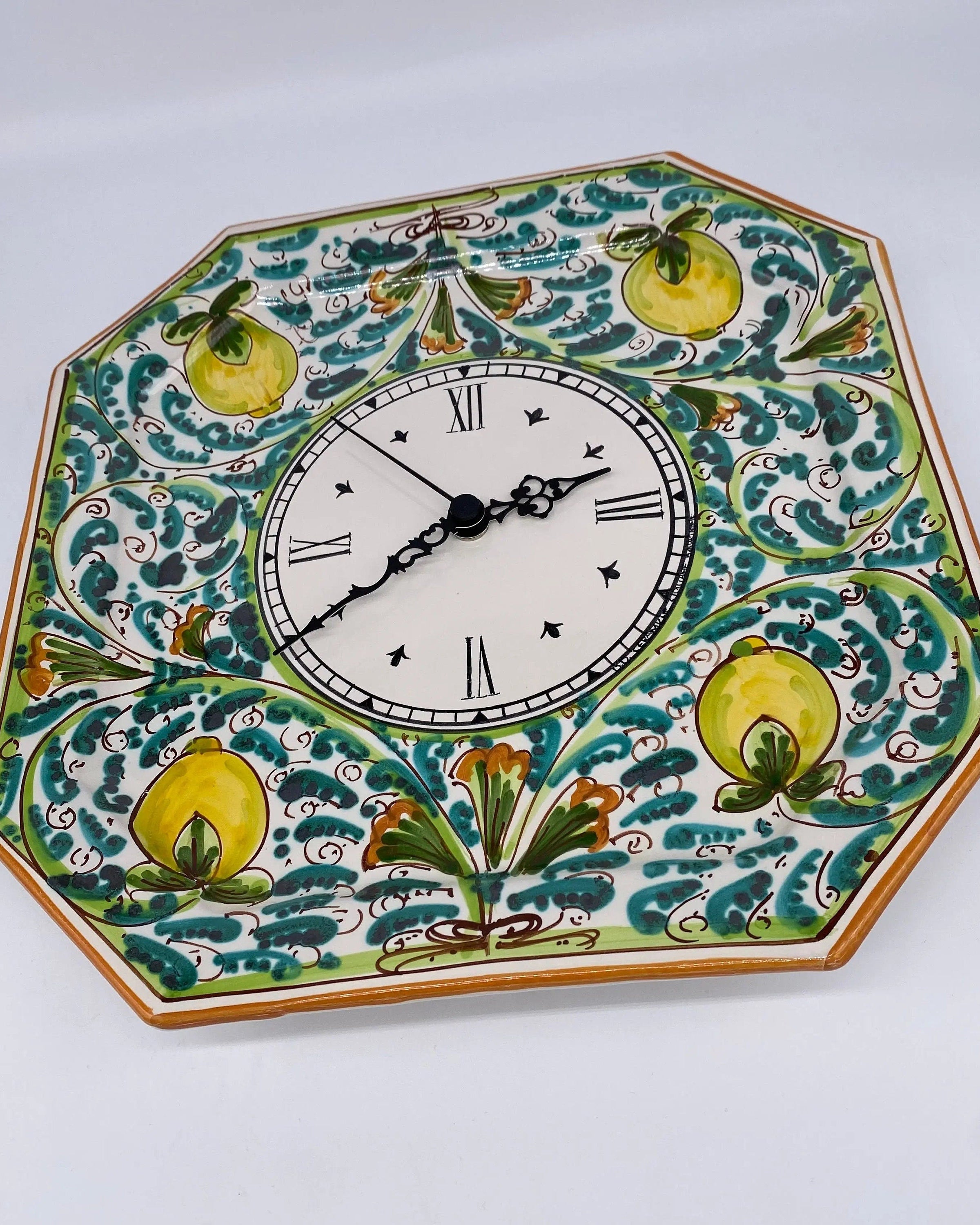 Orologio da Parete Ceramica Caltagirone Ottagonale dipinto a mano cm 32 Decoro n.3 DD CERAMICHE SICILIANE