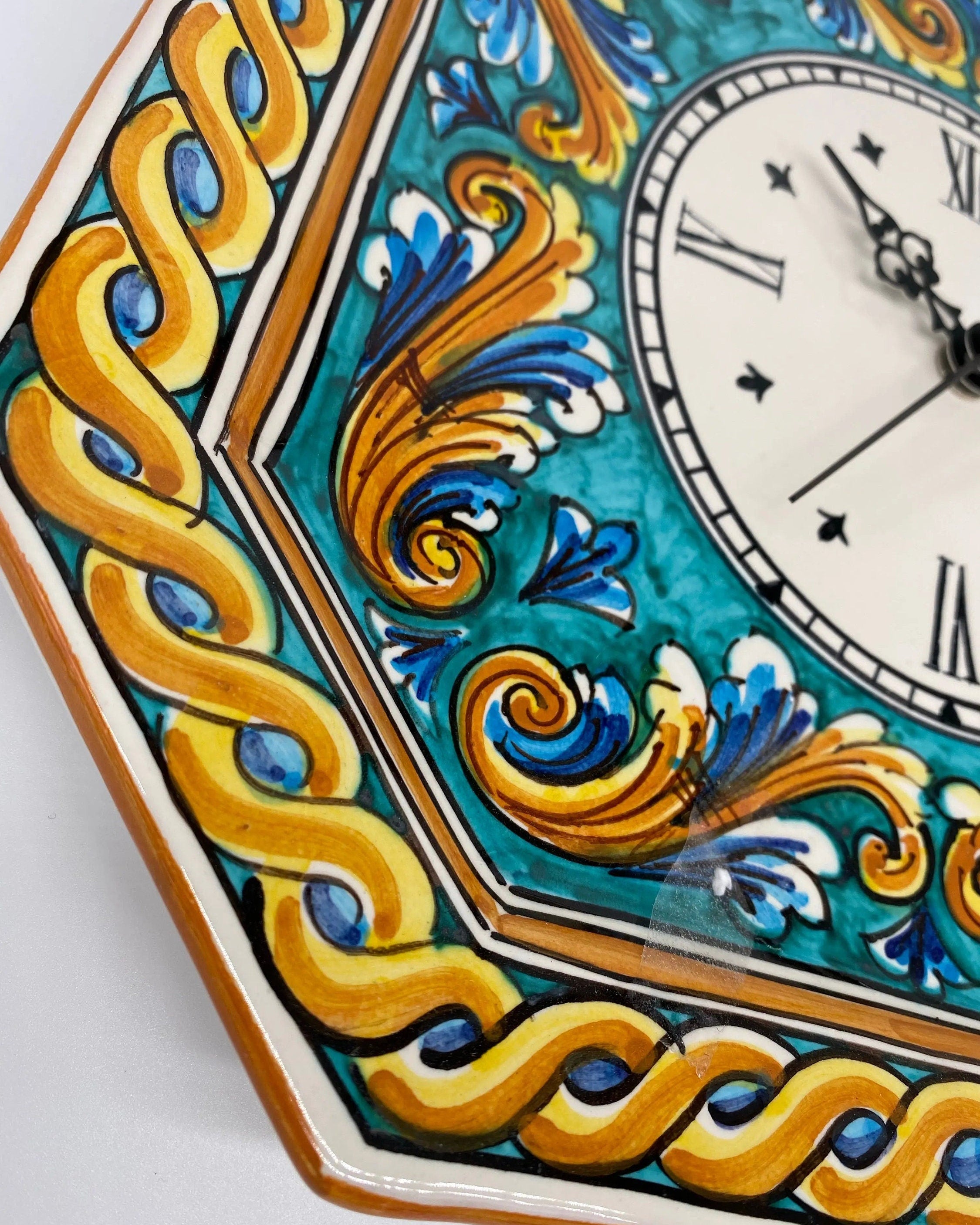 Orologio da Parete Ceramica Caltagirone Ottagonale dipinto a mano cm 32 Decoro n.4 DD CERAMICHE SICILIANE