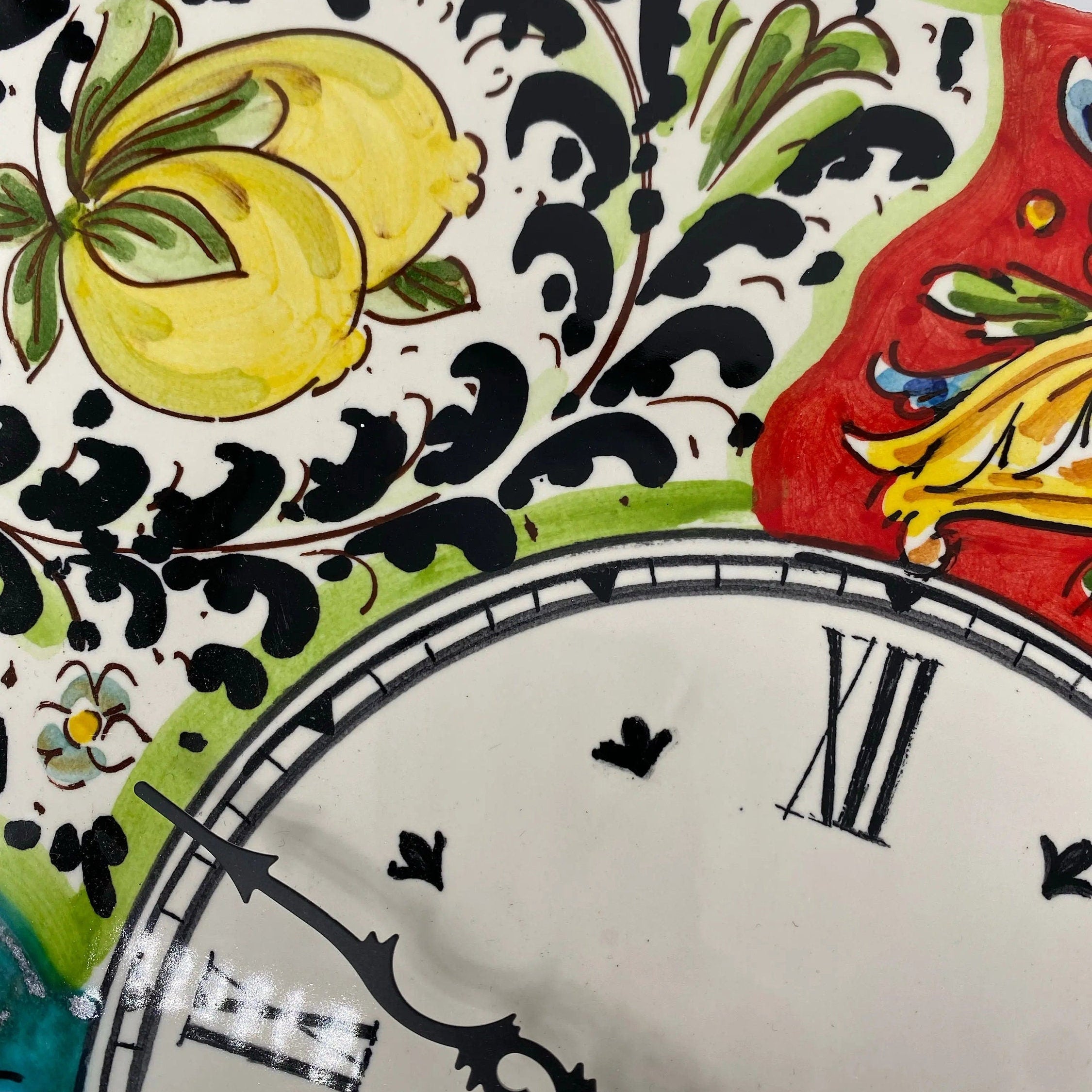 Orologio da Parete Ceramica Caltagirone Quadrato dipinto a mano Lato 30cm Decoro n.3 DD CERAMICHE SICILIANE