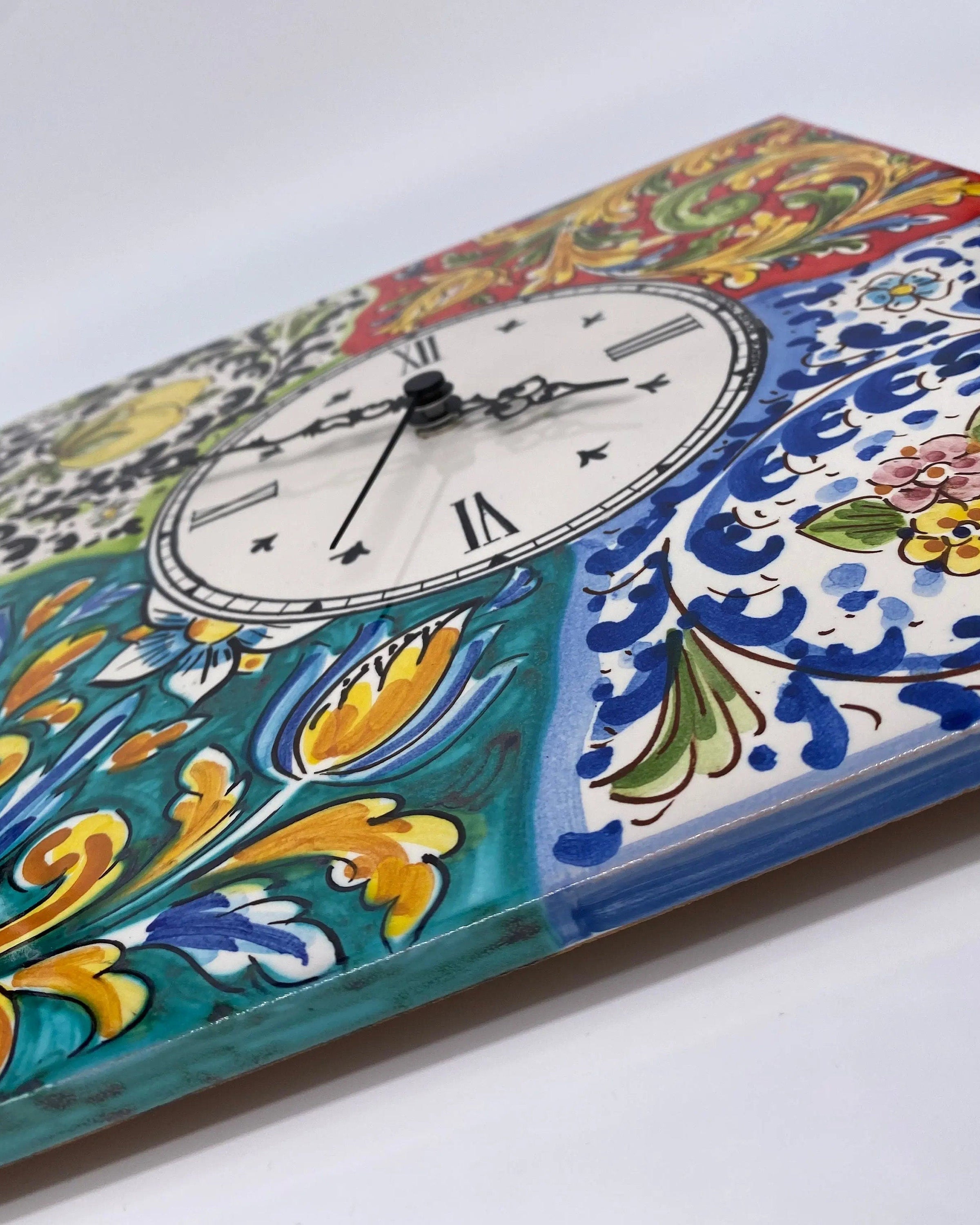 Orologio da Parete Ceramica Caltagirone Quadrato dipinto a mano Lato 30cm Decoro n.3 DD CERAMICHE SICILIANE