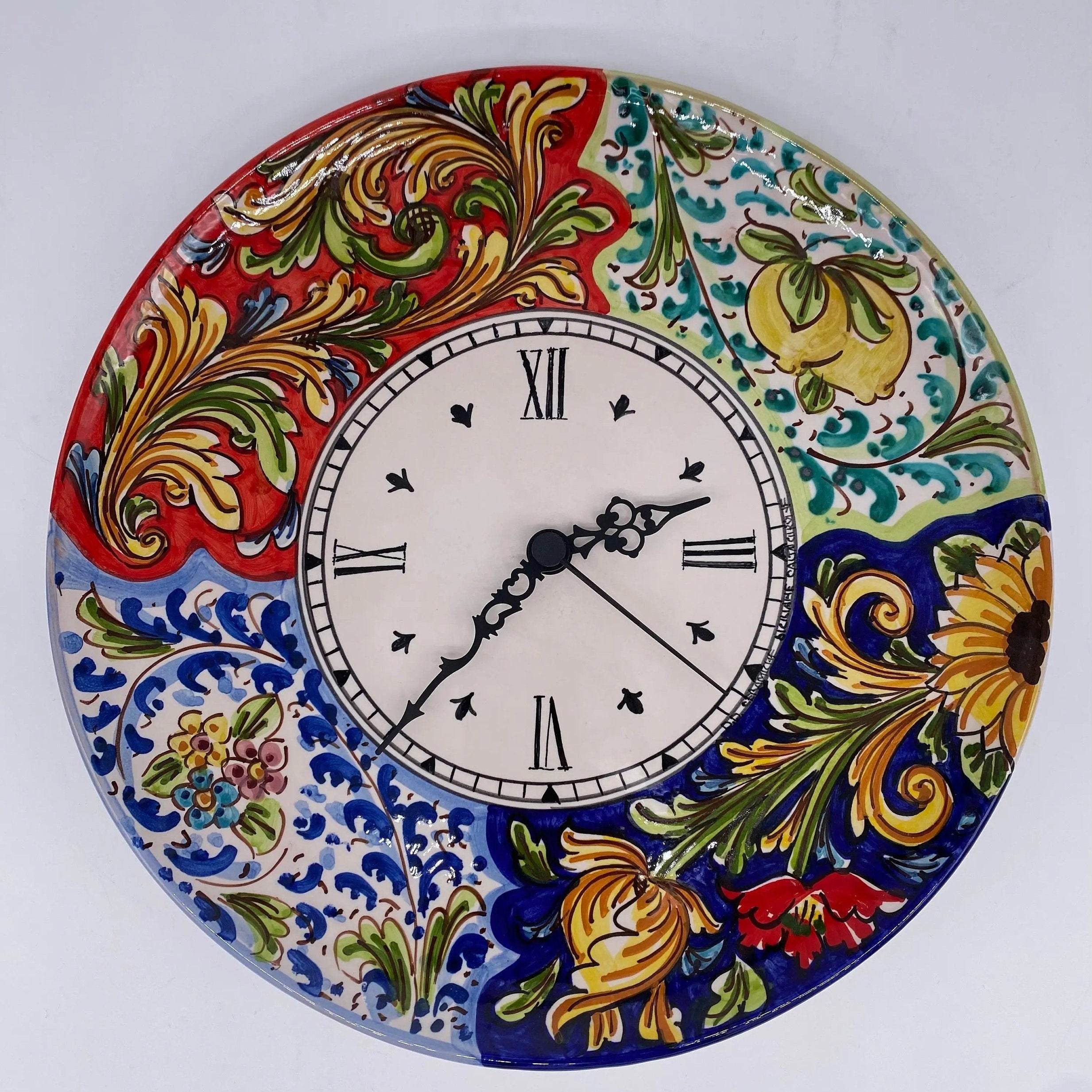 Orologio da Parete Ceramica Caltagirone Rotondo dipinto a mano cm D.30 Decoro n.3 DD CERAMICHE SICILIANE