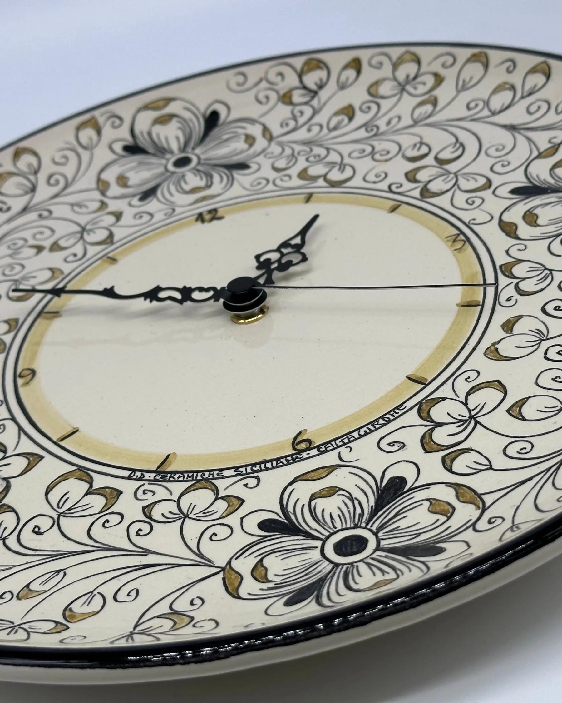 Orologio da Parete Ceramica Caltagirone Rotondo dipinto a mano cm D.30 Decoro n.7g DD CERAMICHE SICILIANE