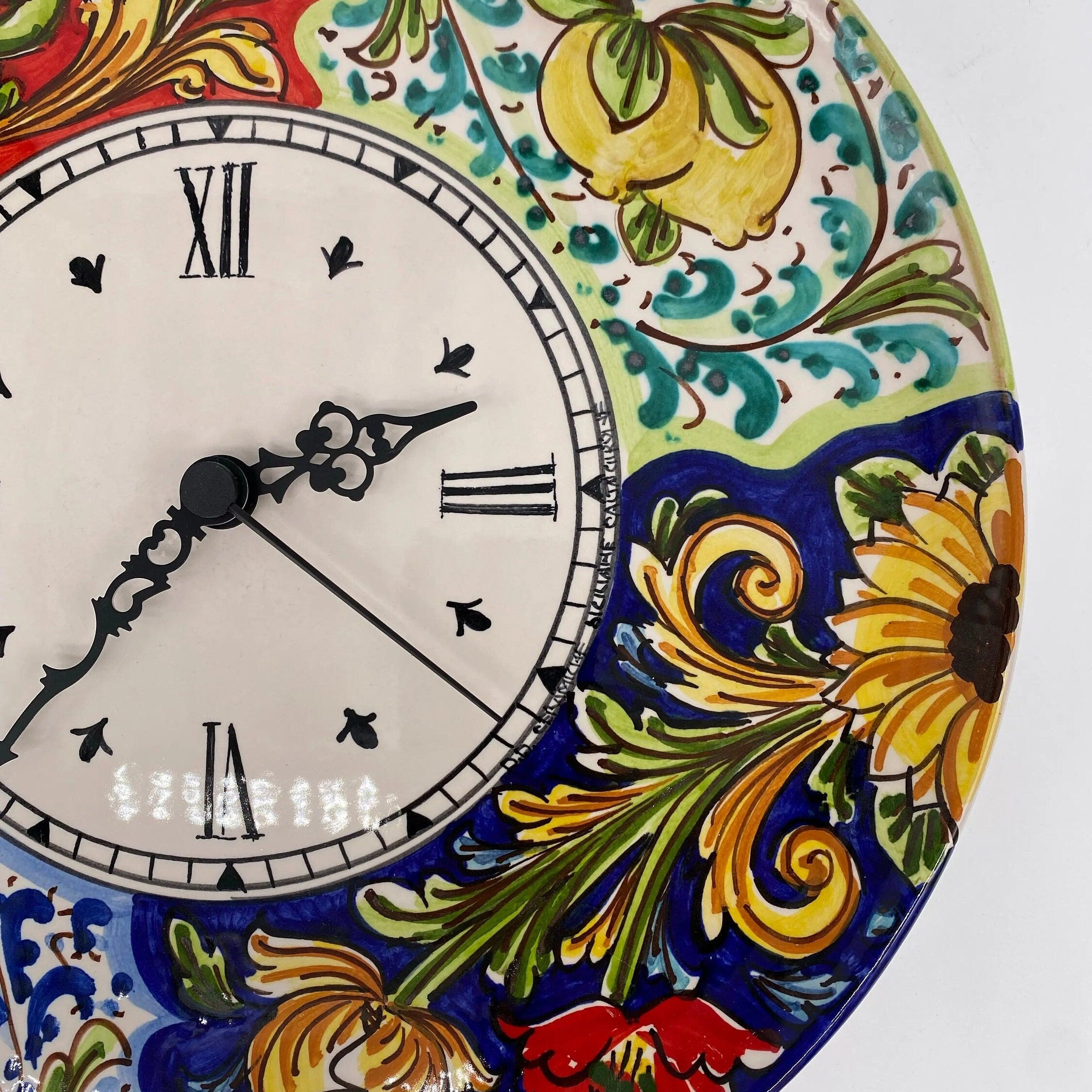 Orologio da Parete Ceramica Caltagirone Rotondo dipinto a mano cm D.30 Decoro n.3 DD CERAMICHE SICILIANE