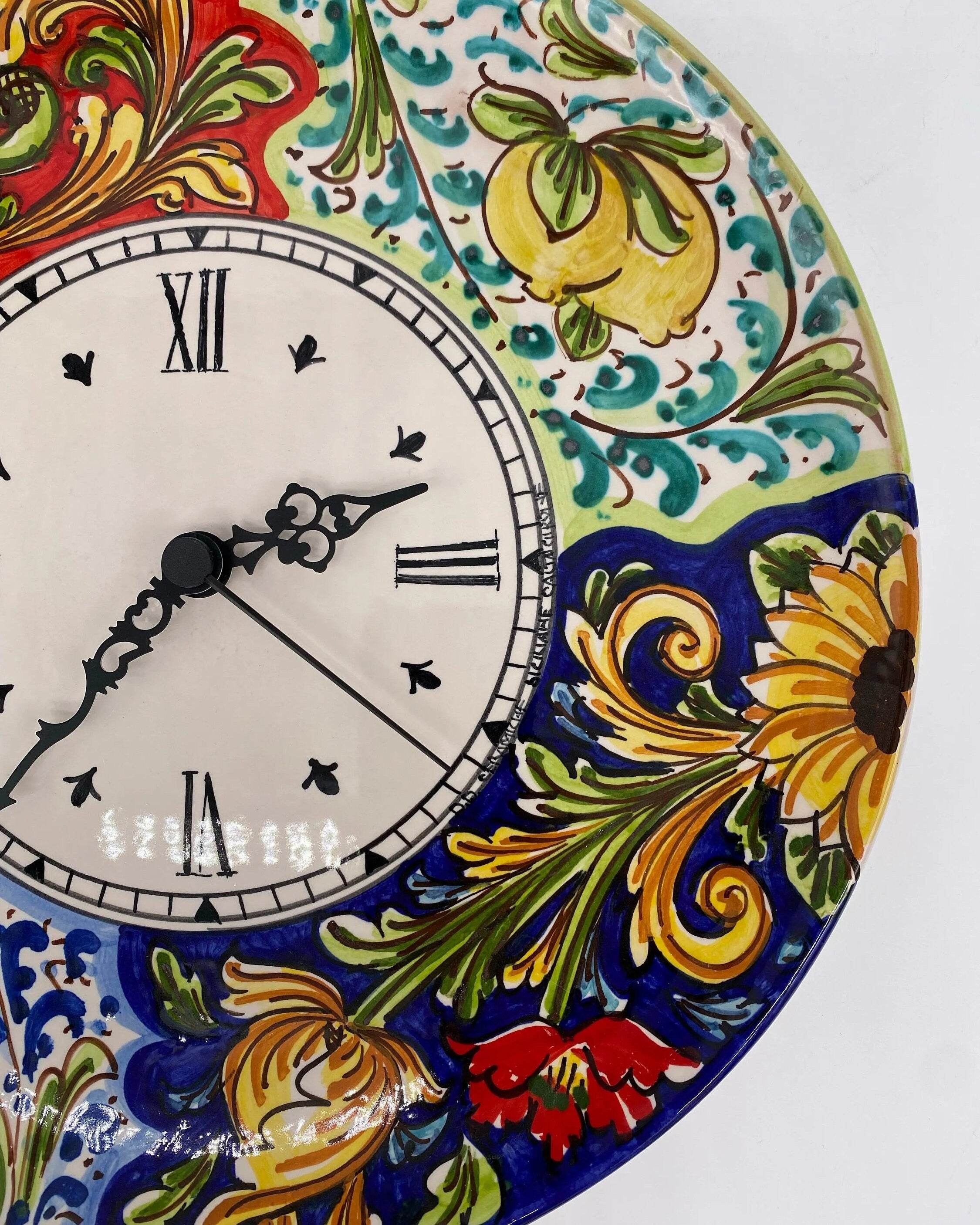 Orologio da Parete Ceramica Caltagirone Rotondo dipinto a mano cm D.30 Decoro n.3 DD CERAMICHE SICILIANE