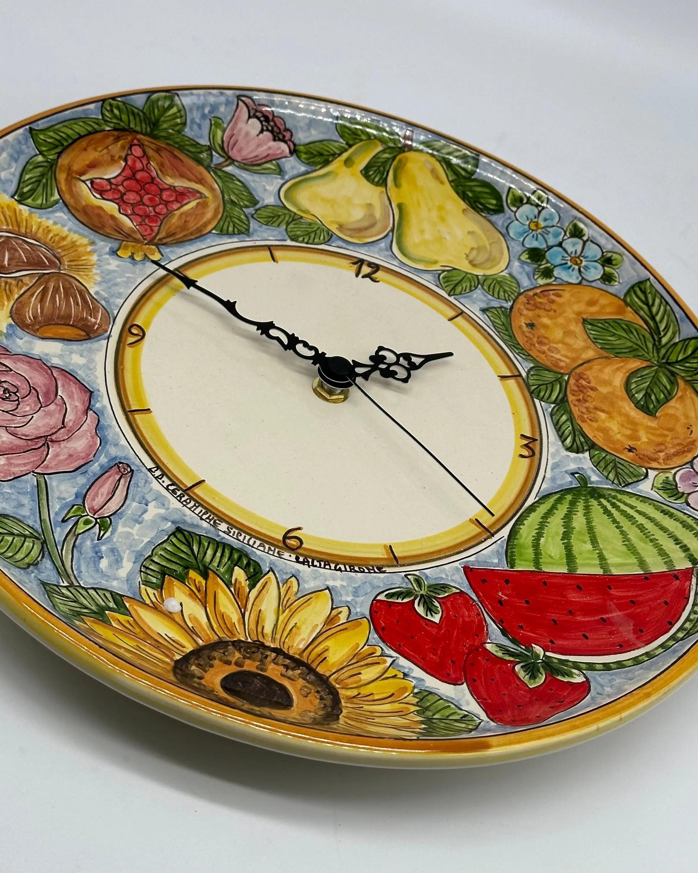 Orologio da Parete Ceramica Caltagirone Rotondo dipinto a mano cm D.30 Decoro n.12g DD CERAMICHE SICILIANE
