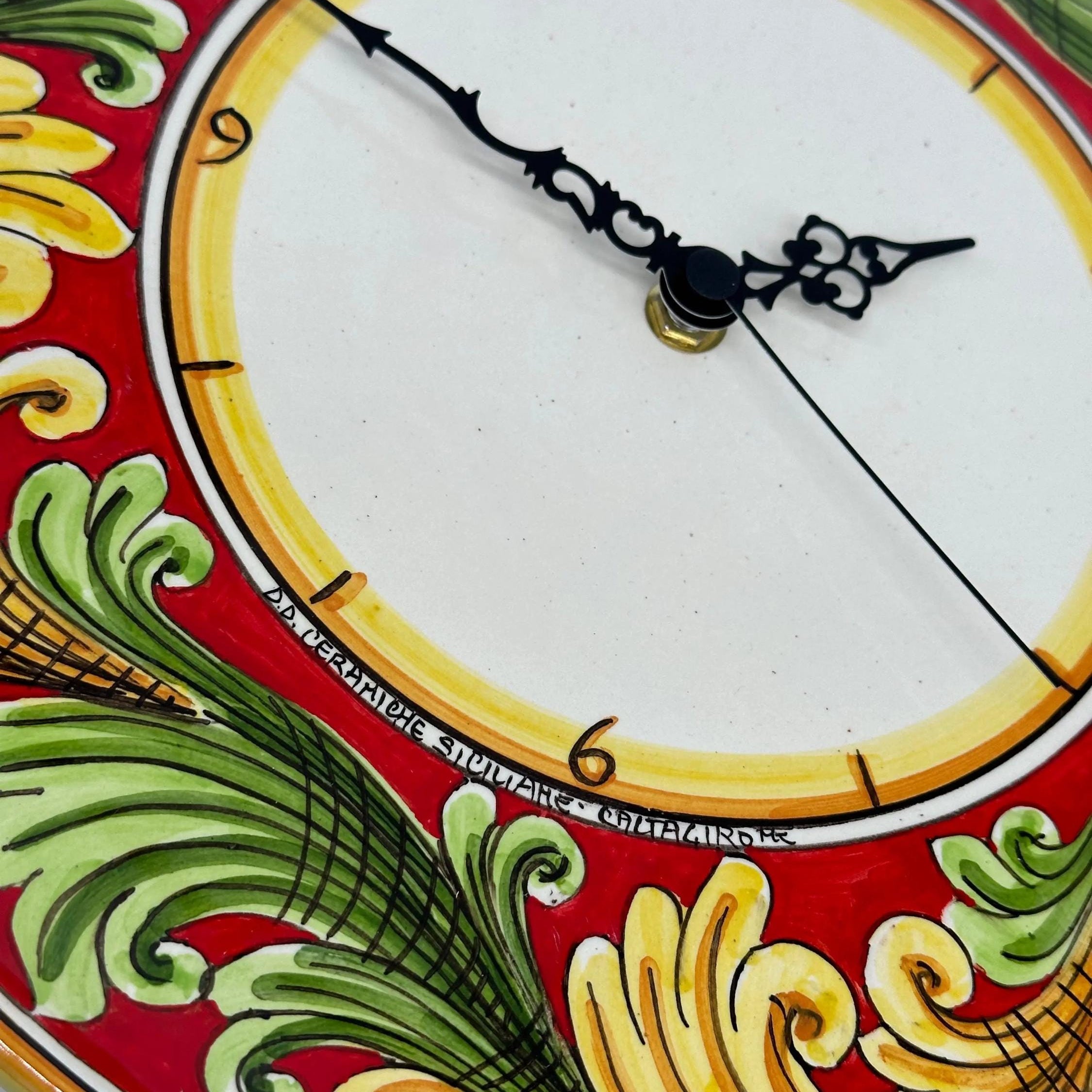 Orologio da Parete Ceramica Caltagirone Rotondo dipinto a mano cm D.30 Decoro n.9g DD CERAMICHE SICILIANE