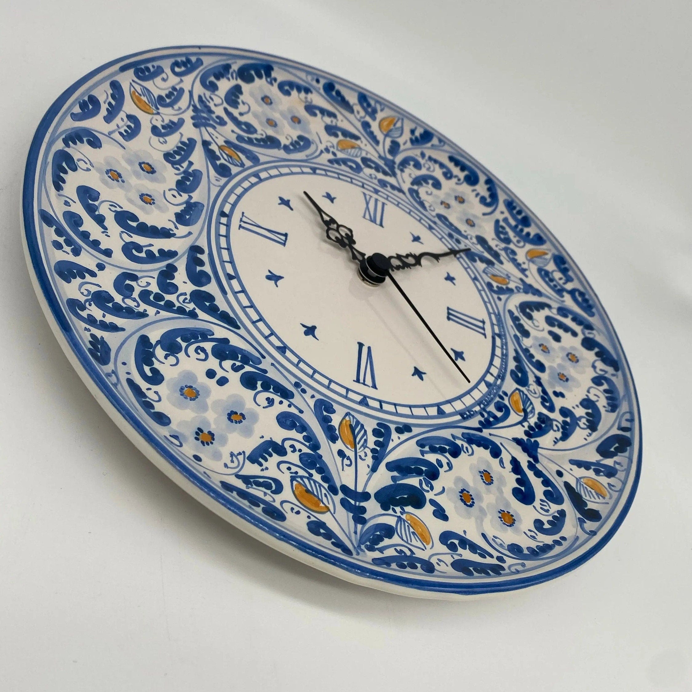 Orologio da Parete Ceramica Caltagirone Rotondo dipinto a mano cm D.30 Decoro n.2 DD CERAMICHE SICILIANE
