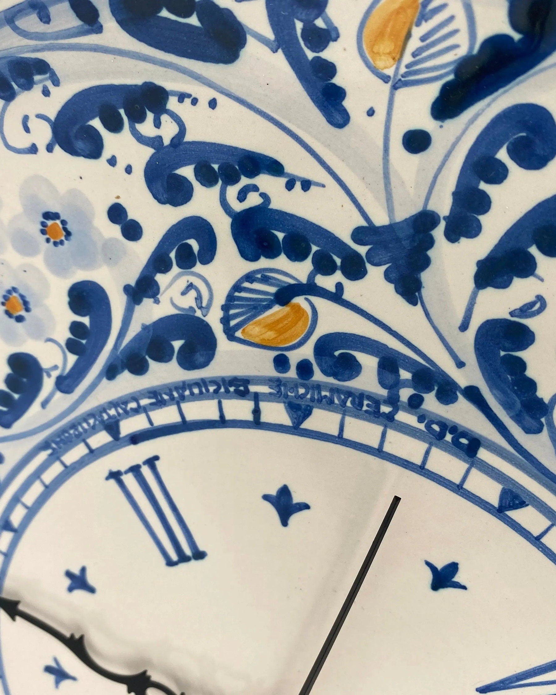 Orologio da Parete Ceramica Caltagirone Rotondo dipinto a mano cm D.30 Decoro n.2 DD CERAMICHE SICILIANE