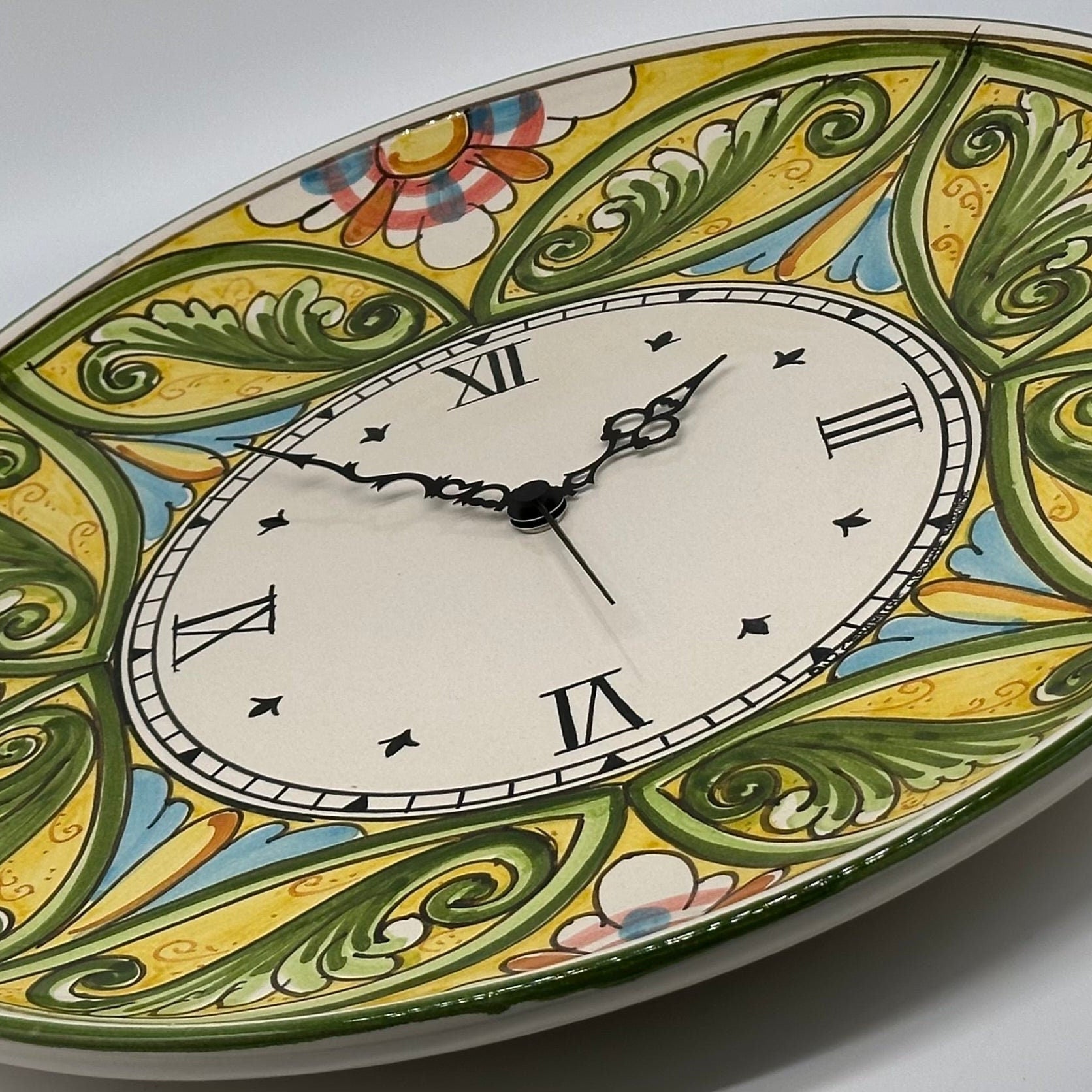 Orologio da Parete Ceramica Caltagirone Rotondo dipinto a mano cm D.43 Decoro n.1