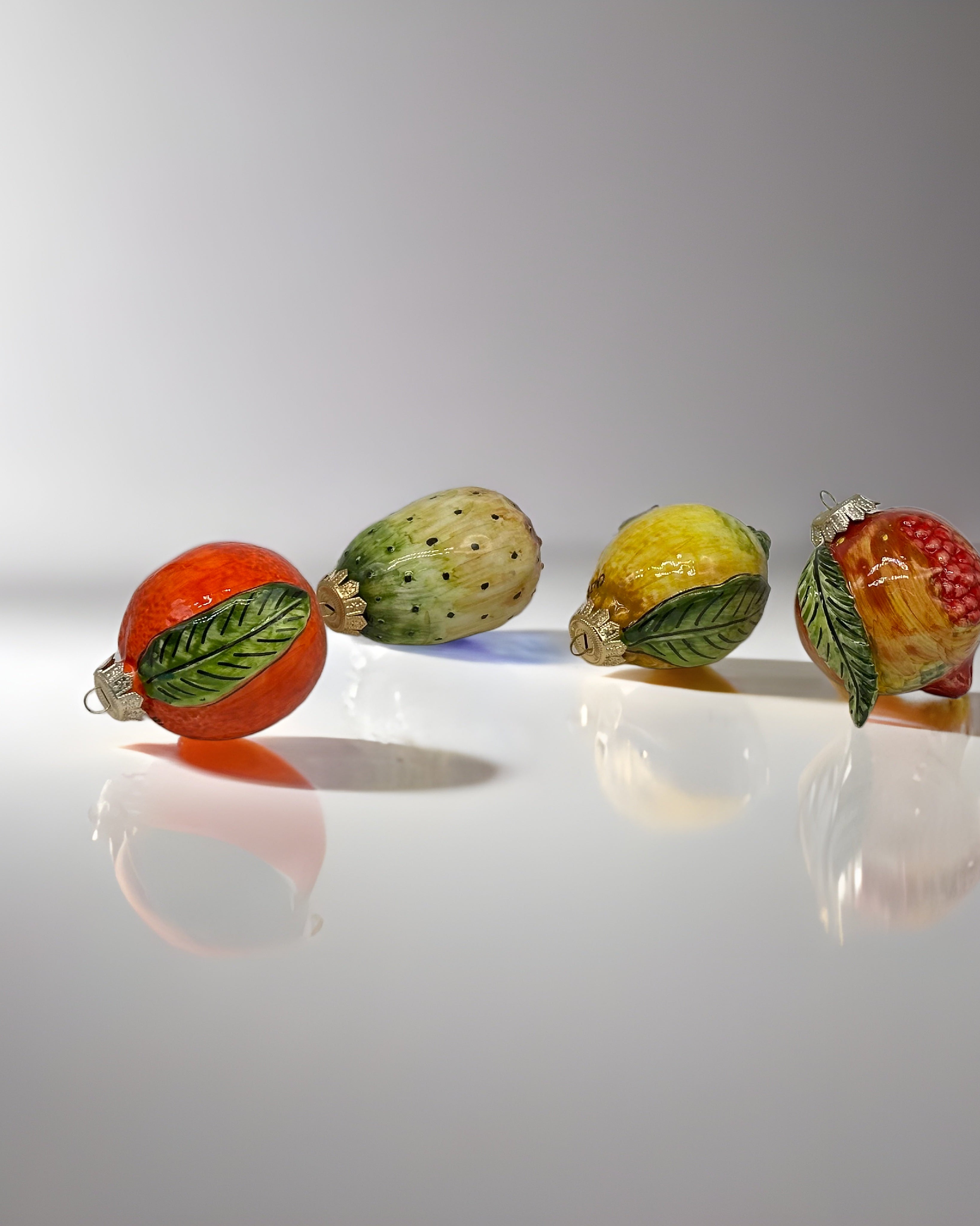 Addobbi Albero di Natale decorati a mano Ceramica di Caltagirone VARI FRUTTI - OGGETTISTICA