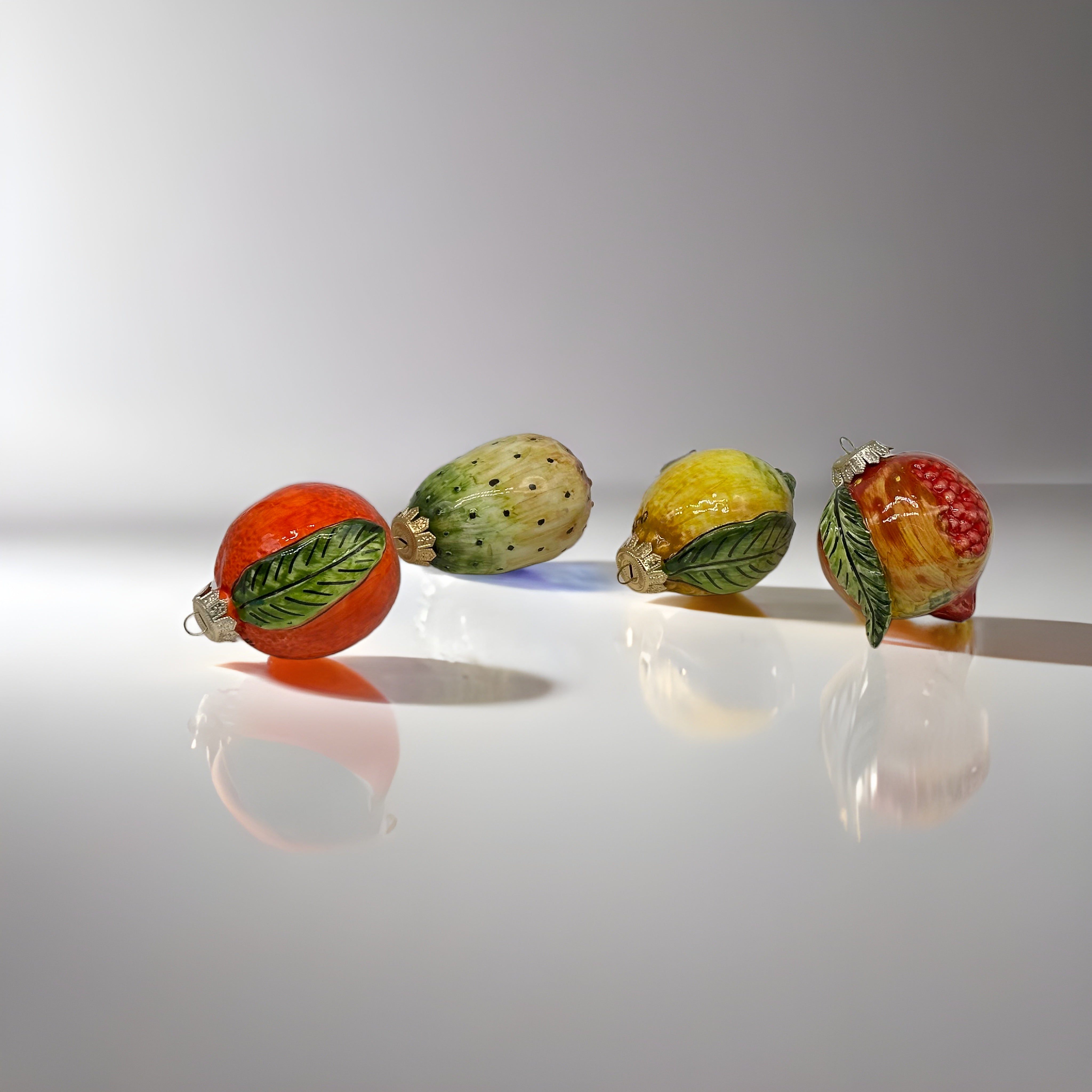 Addobbi Albero di Natale decorati a mano Ceramica di Caltagirone VARI FRUTTI - OGGETTISTICA