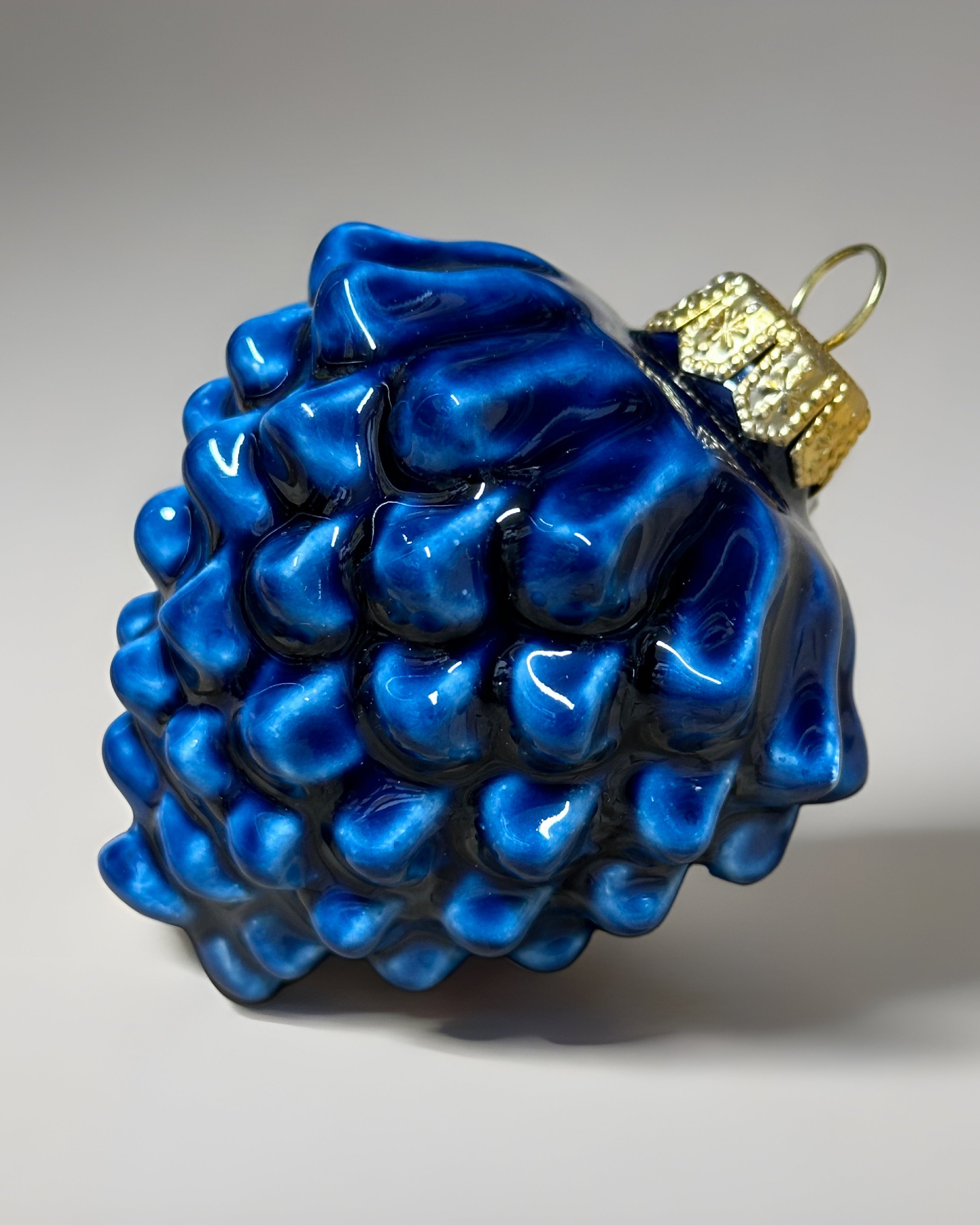 Pallina di Natale Pigna decorata a mano Ceramica di Caltagirone - Blu - OGGETTISTICA