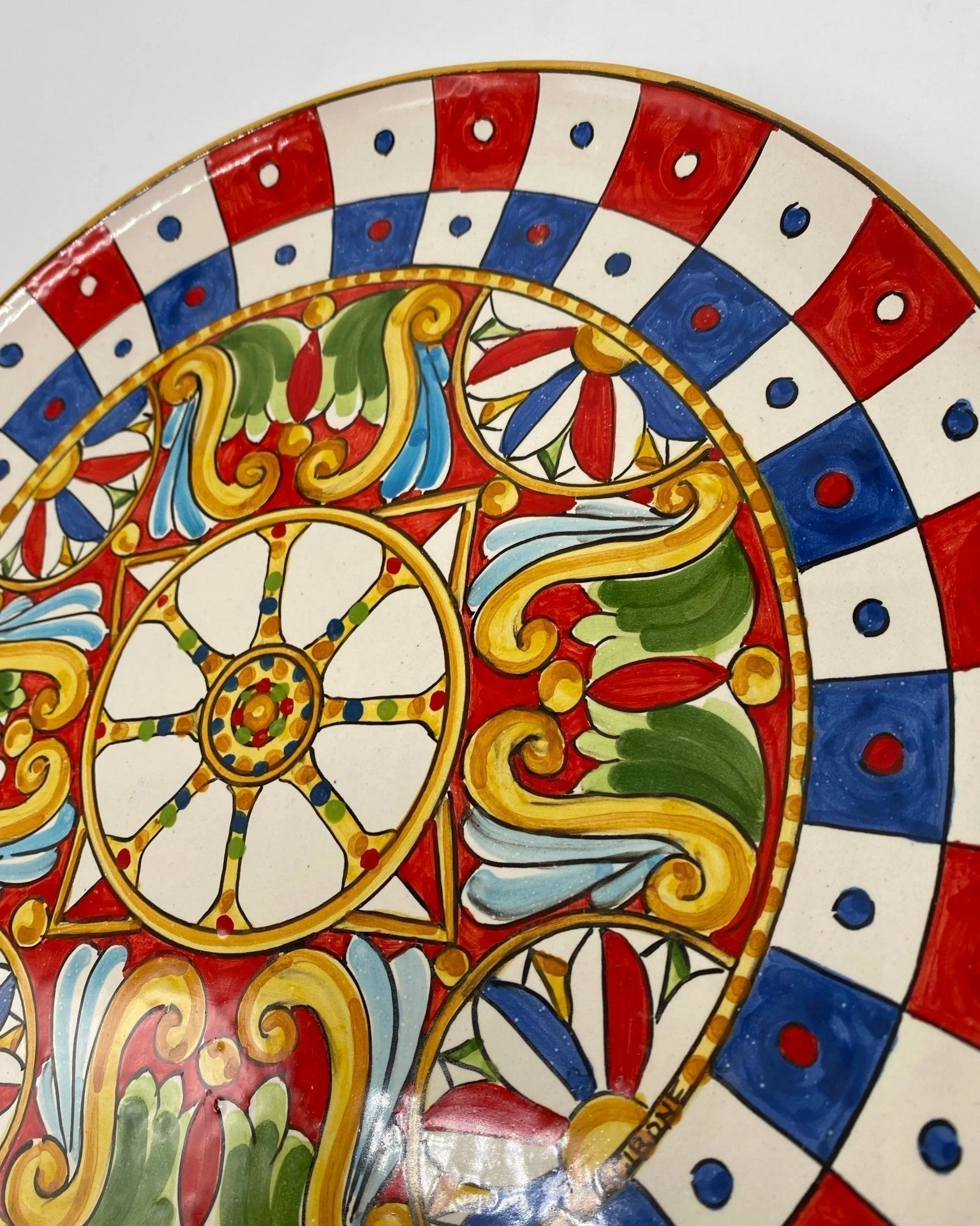 Piatto Decorativo dipinto a mano diametro cm 30 Decoro “carretto” - DD CERAMICHE SICILIANE