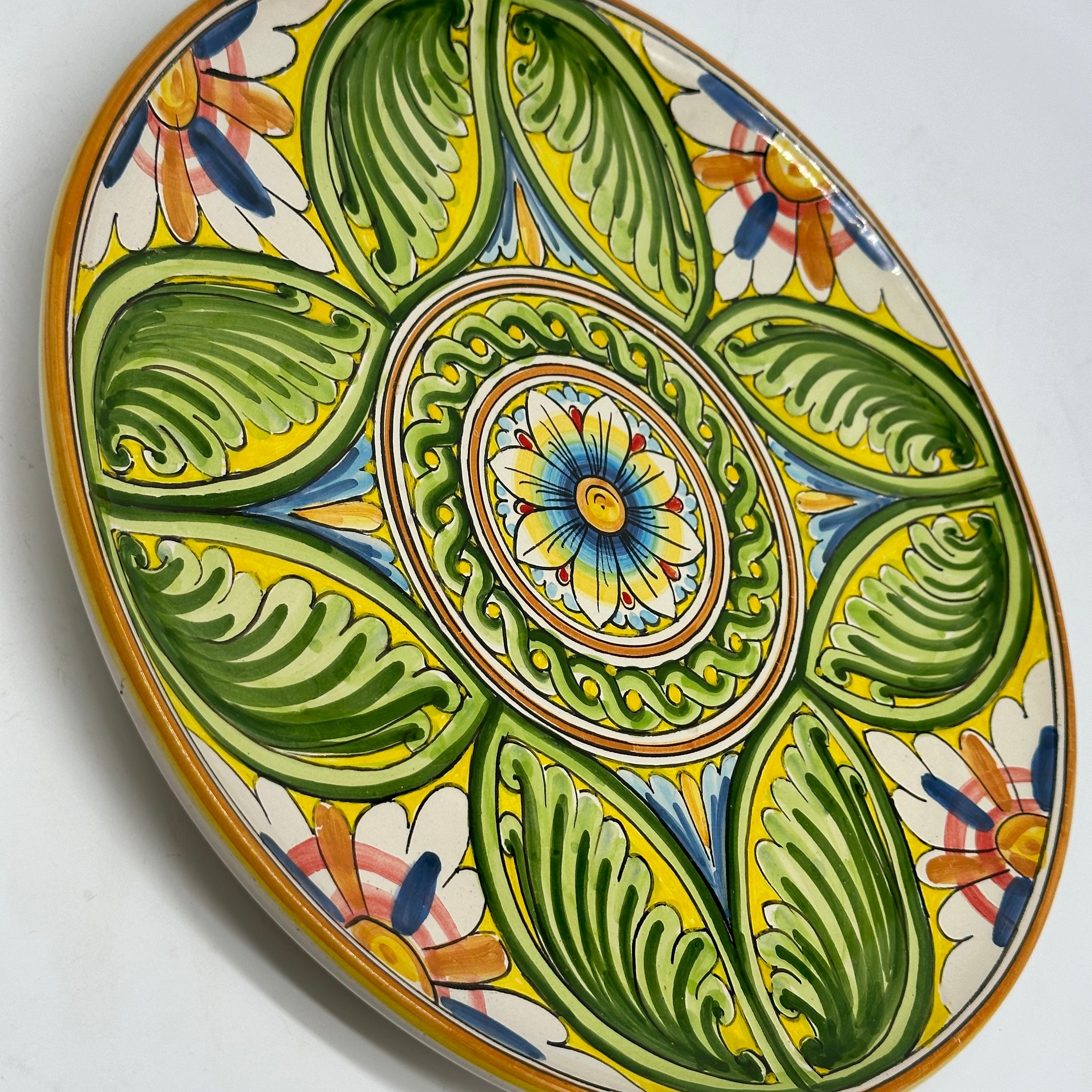 Piatto Decorativo dipinto a mano diametro cm 30 Decoro n.11 - PIATTI DA PARETE