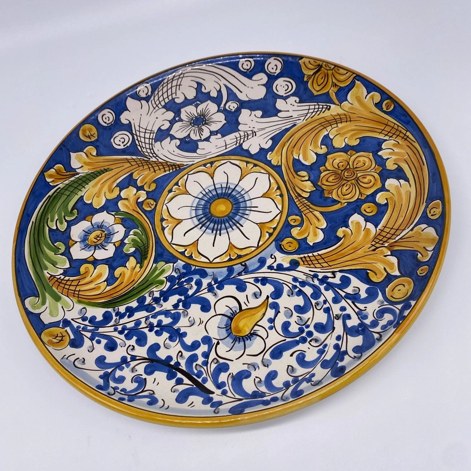 Piatto Decorativo dipinto a mano diametro cm 30 Decoro n.12 - DD CERAMICHE SICILIANE