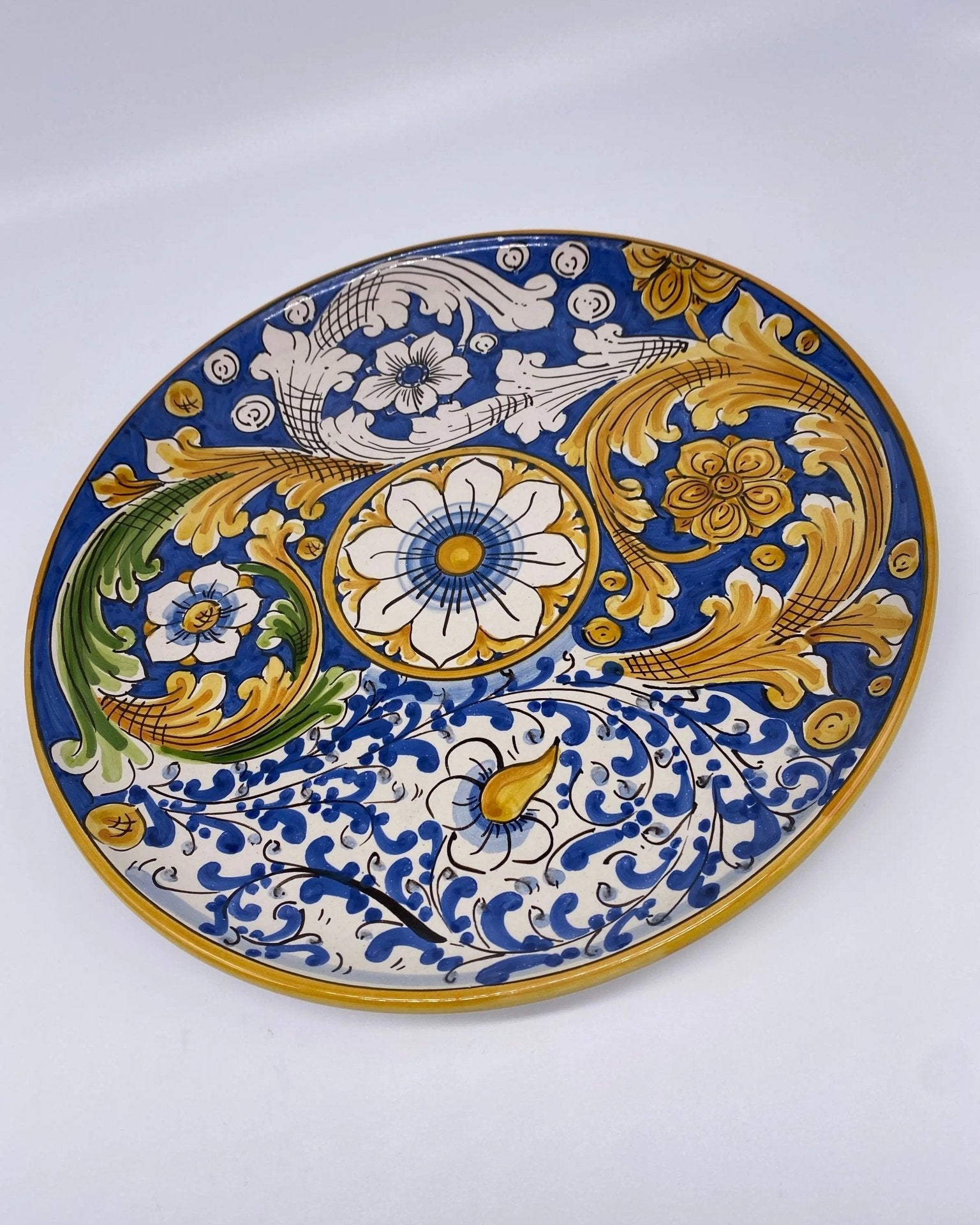 Piatto Decorativo dipinto a mano diametro cm 30 Decoro n.12 - DD CERAMICHE SICILIANE