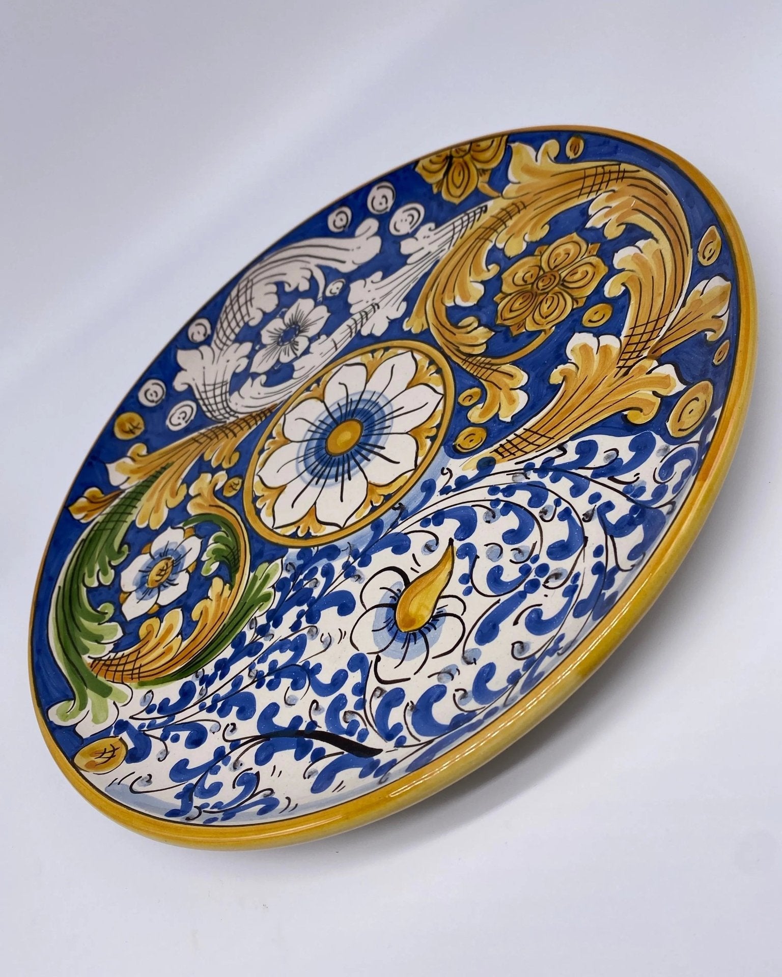 Piatto Decorativo dipinto a mano diametro cm 30 Decoro n.12 - DD CERAMICHE SICILIANE