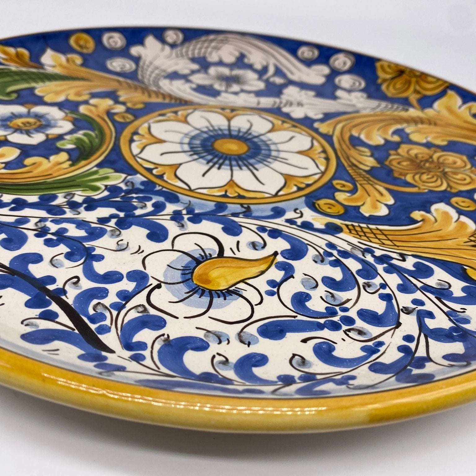 Piatto Decorativo dipinto a mano diametro cm 30 Decoro n.12 - DD CERAMICHE SICILIANE