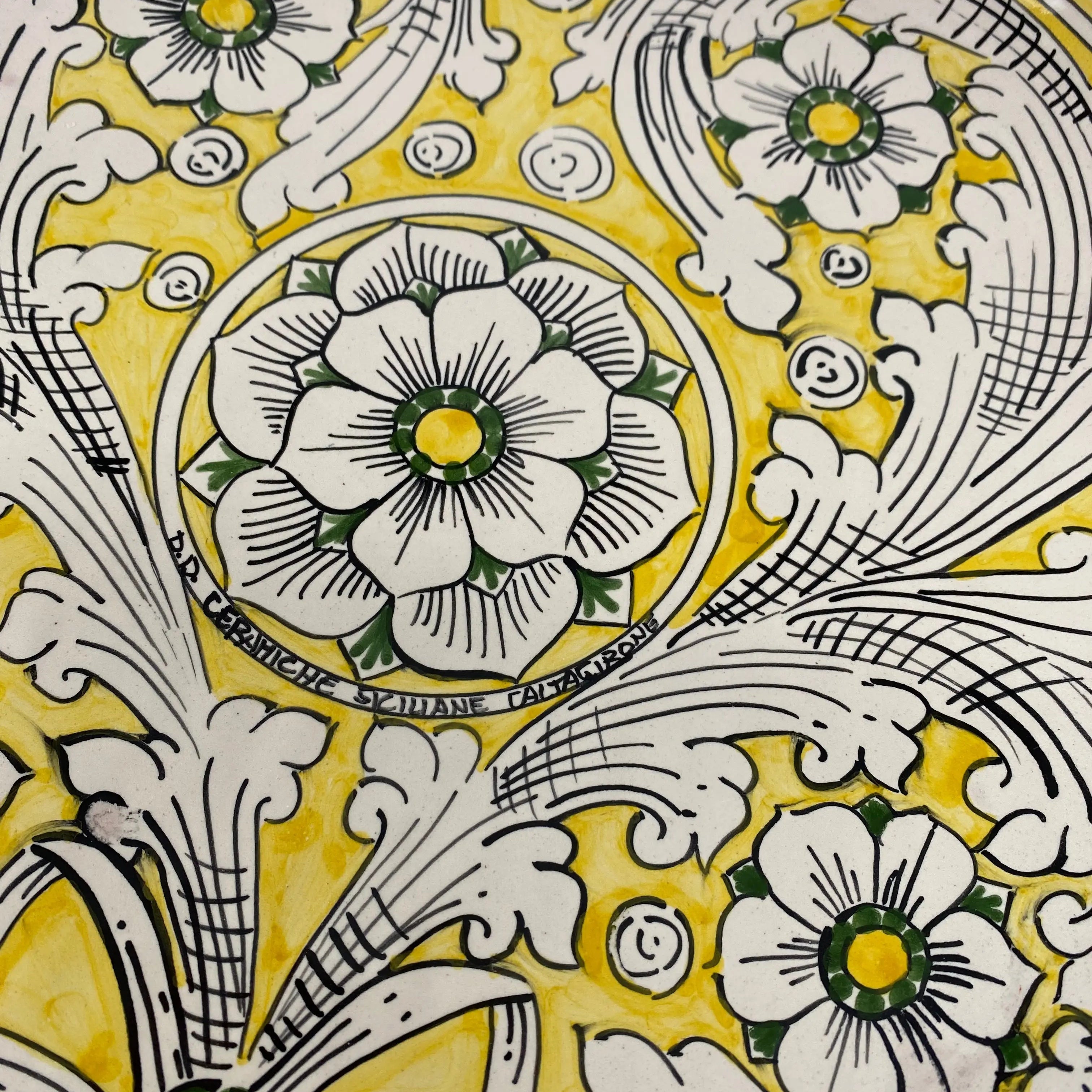 Piatto Decorativo dipinto a mano diametro cm 30 Decoro n.11 DD CERAMICHE SICILIANE