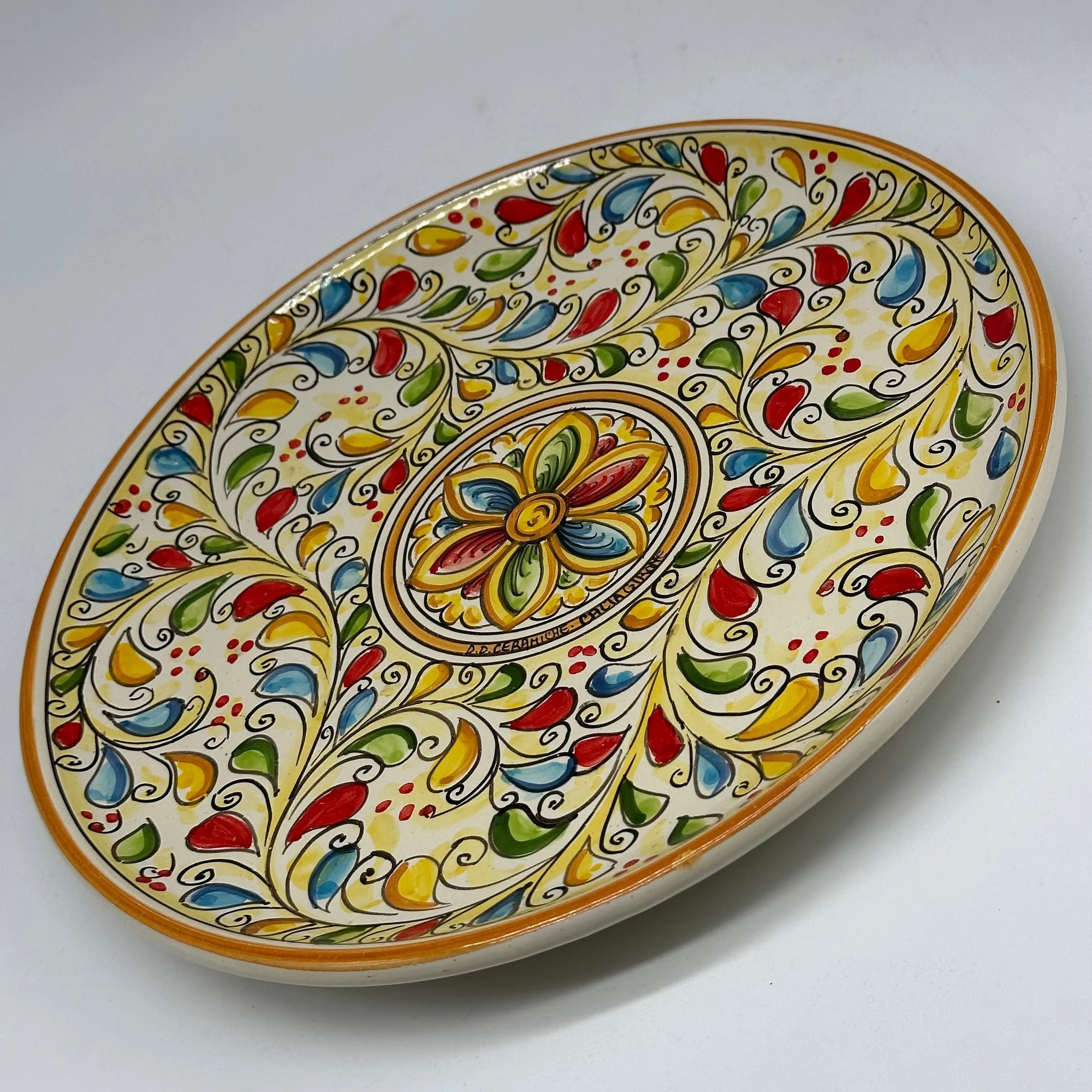 Piatto Decorativo dipinto a mano diametro cm 30 Decoro n.17 DD CERAMICHE SICILIANE