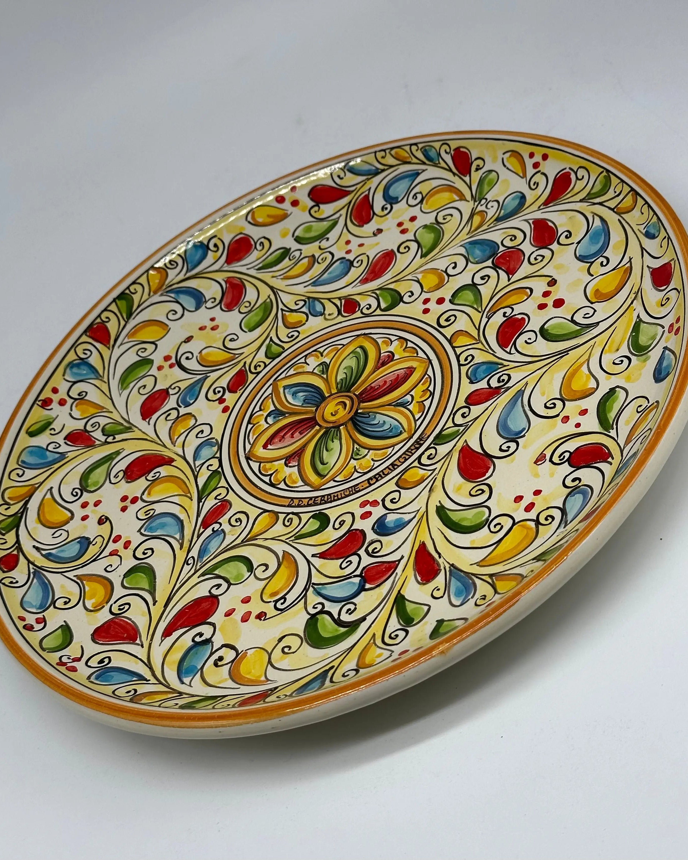 Piatto Decorativo dipinto a mano diametro cm 30 Decoro n.17 DD CERAMICHE SICILIANE