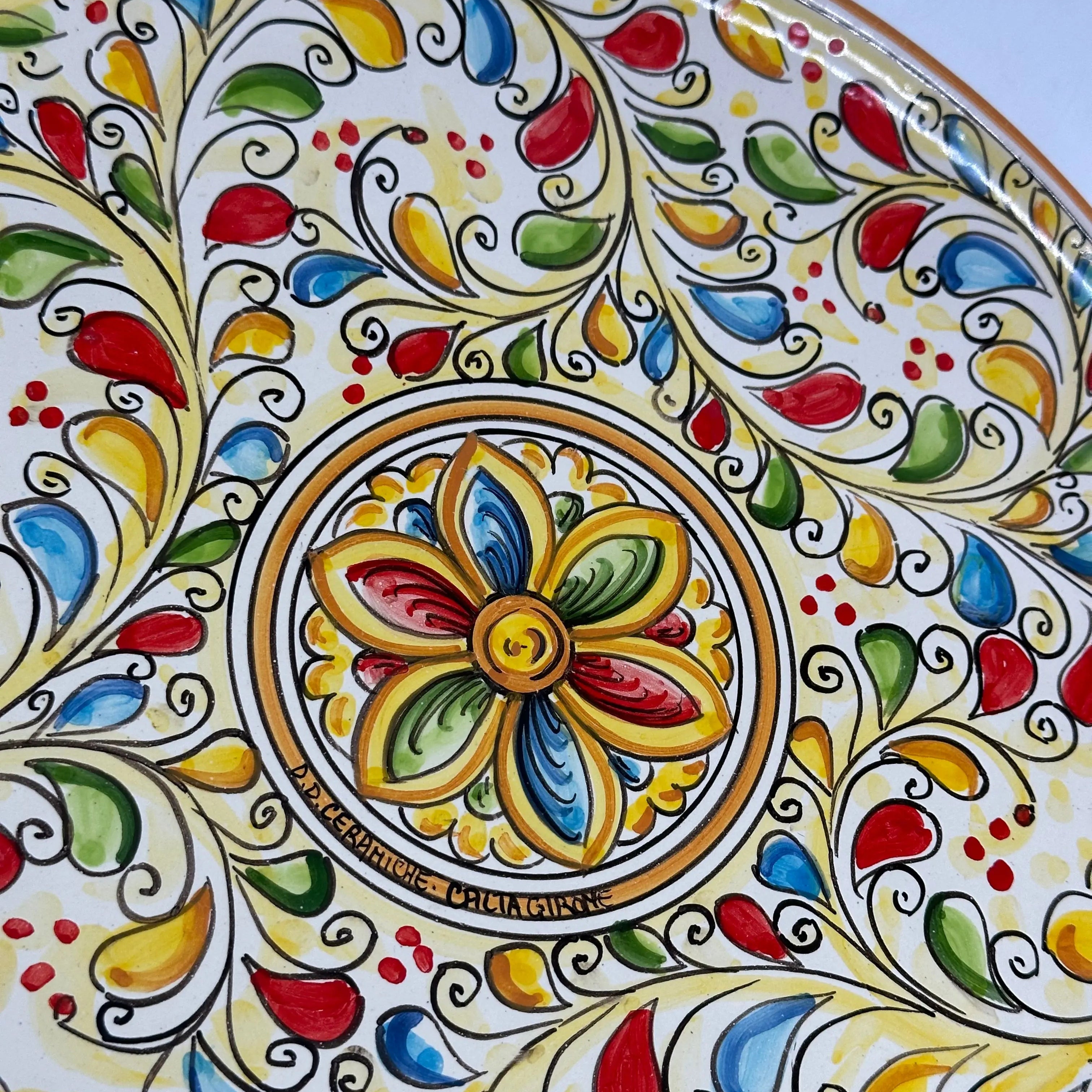 Piatto Decorativo dipinto a mano diametro cm 30 Decoro n.17 DD CERAMICHE SICILIANE