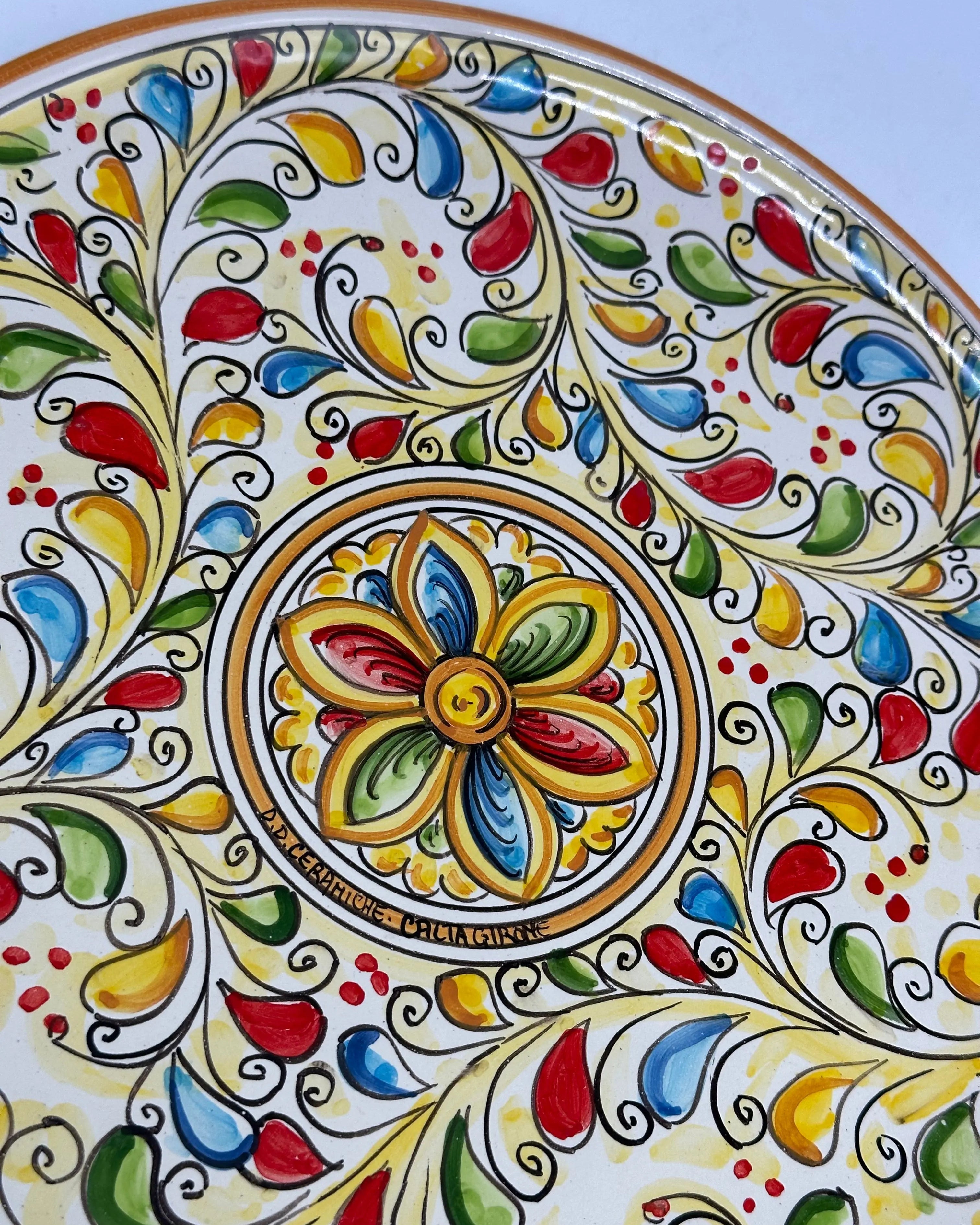 Piatto Decorativo dipinto a mano diametro cm 30 Decoro n.17 DD CERAMICHE SICILIANE