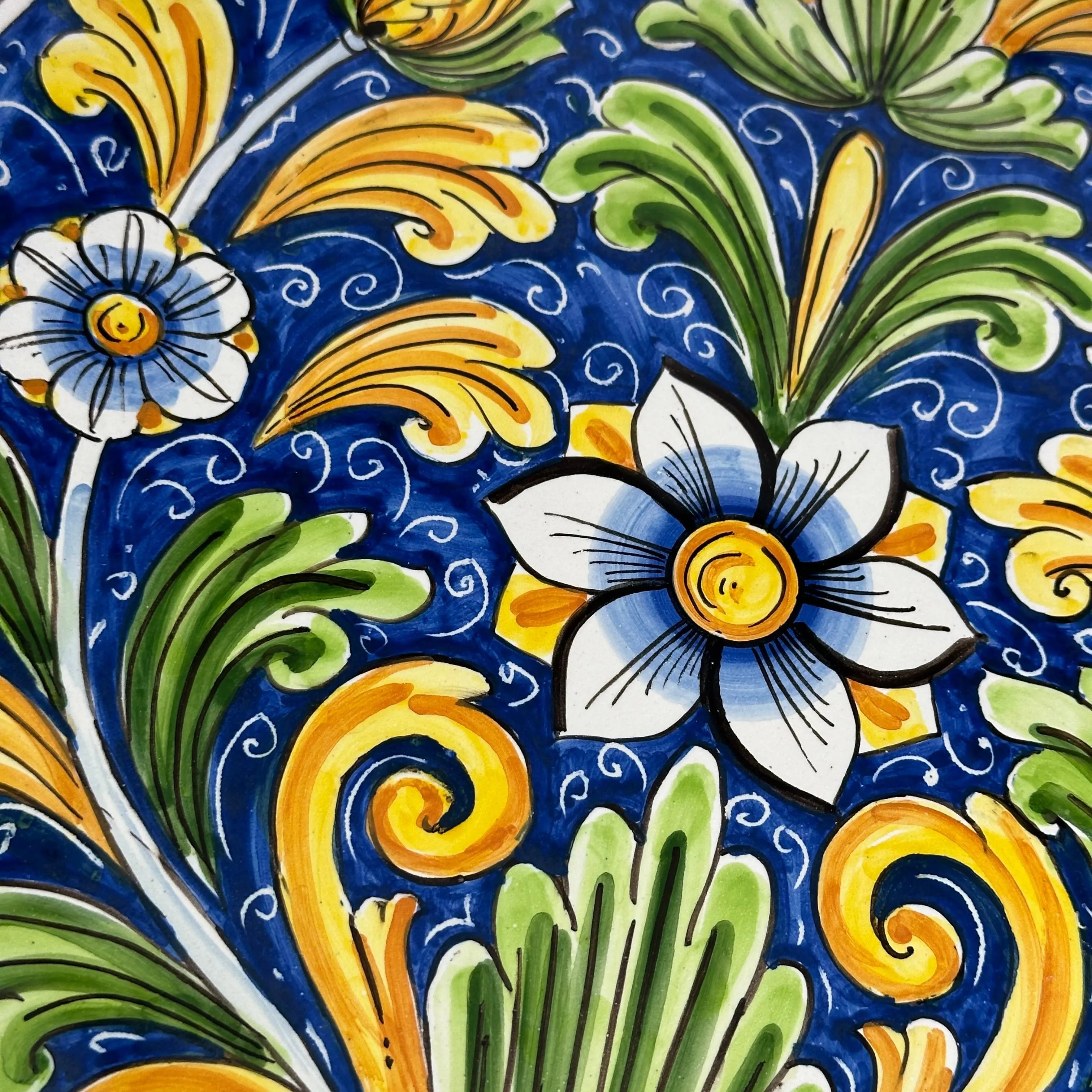 Piatto Decorativo dipinto a mano diametro cm 30 Decoro n.18 DD CERAMICHE SICILIANE