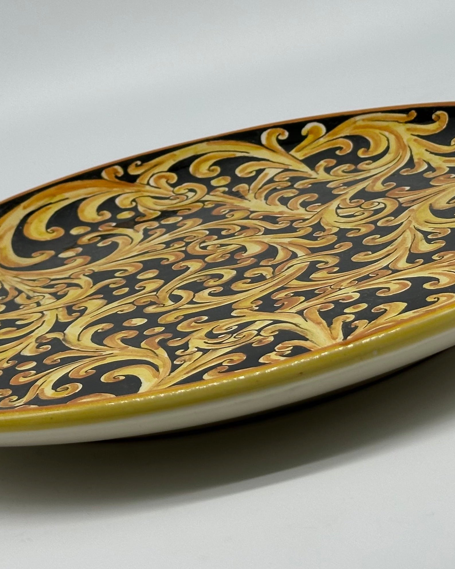 Piatto Decorativo dipinto a mano diametro cm 30 Decoro n.2 DD CERAMICHE SICILIANE